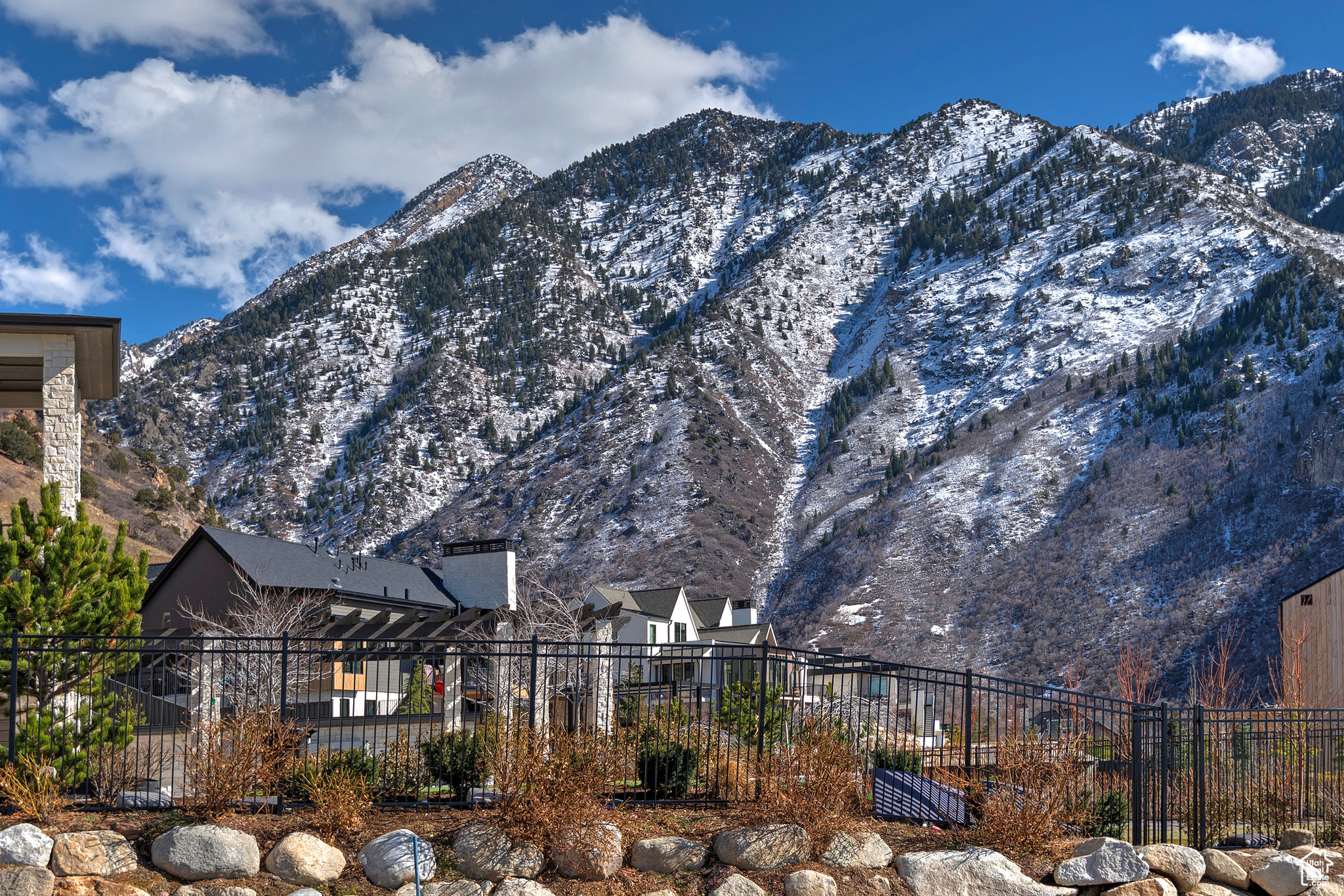 7054 S CITY VIEW DR Unit: 35