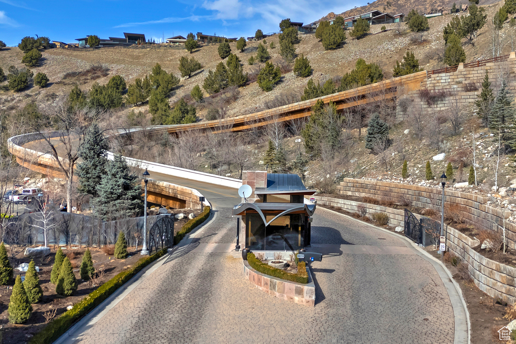 7054 S CITY VIEW DR Unit: 35