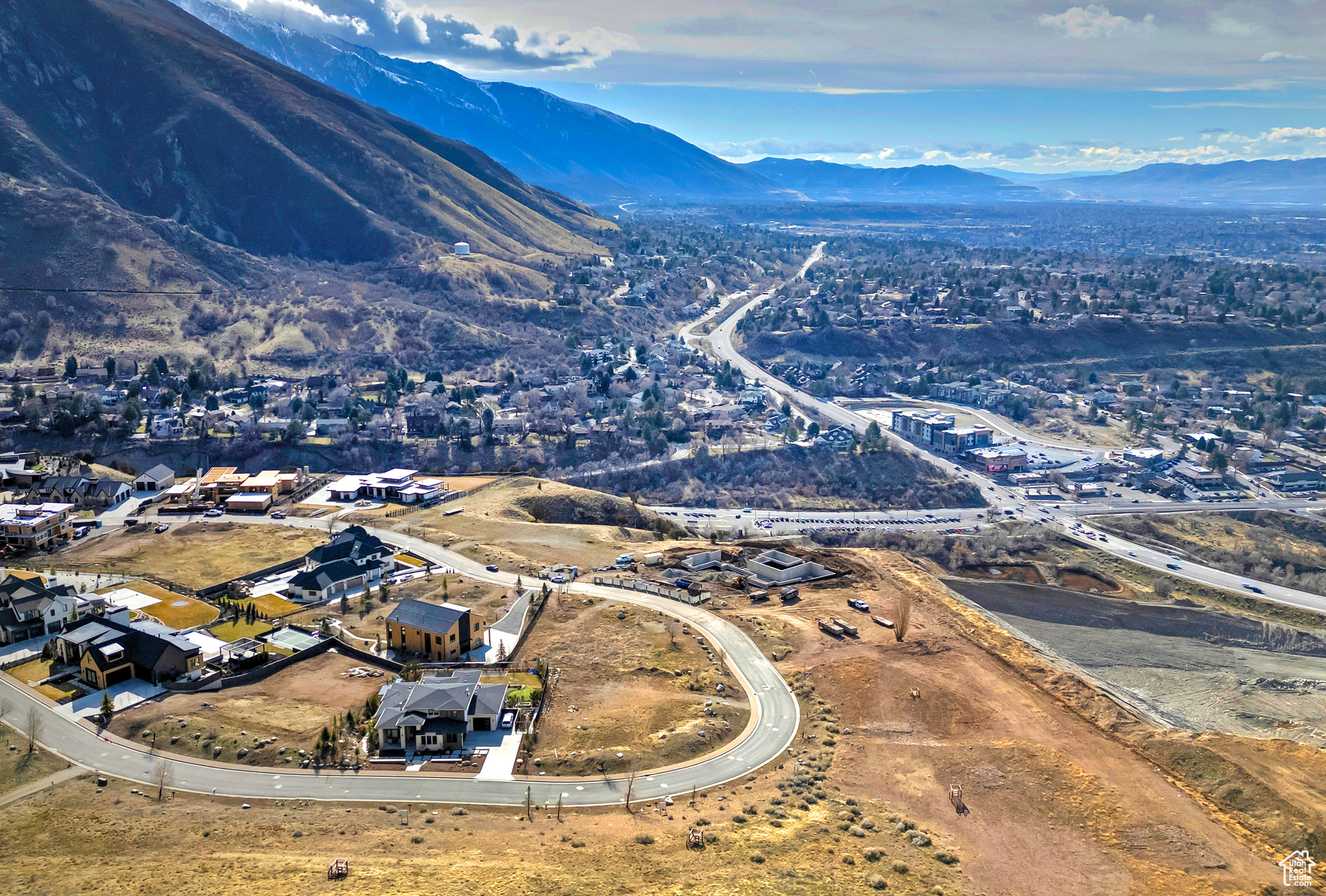 7054 S CITY VIEW DR Unit: 35