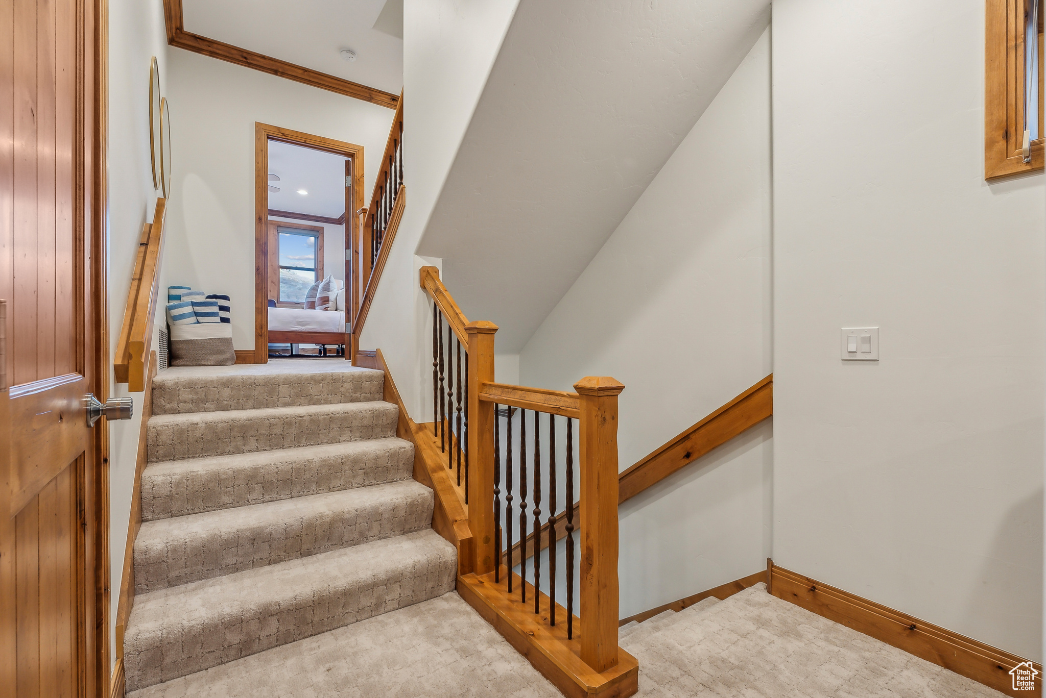 1202 LOWELL AVE