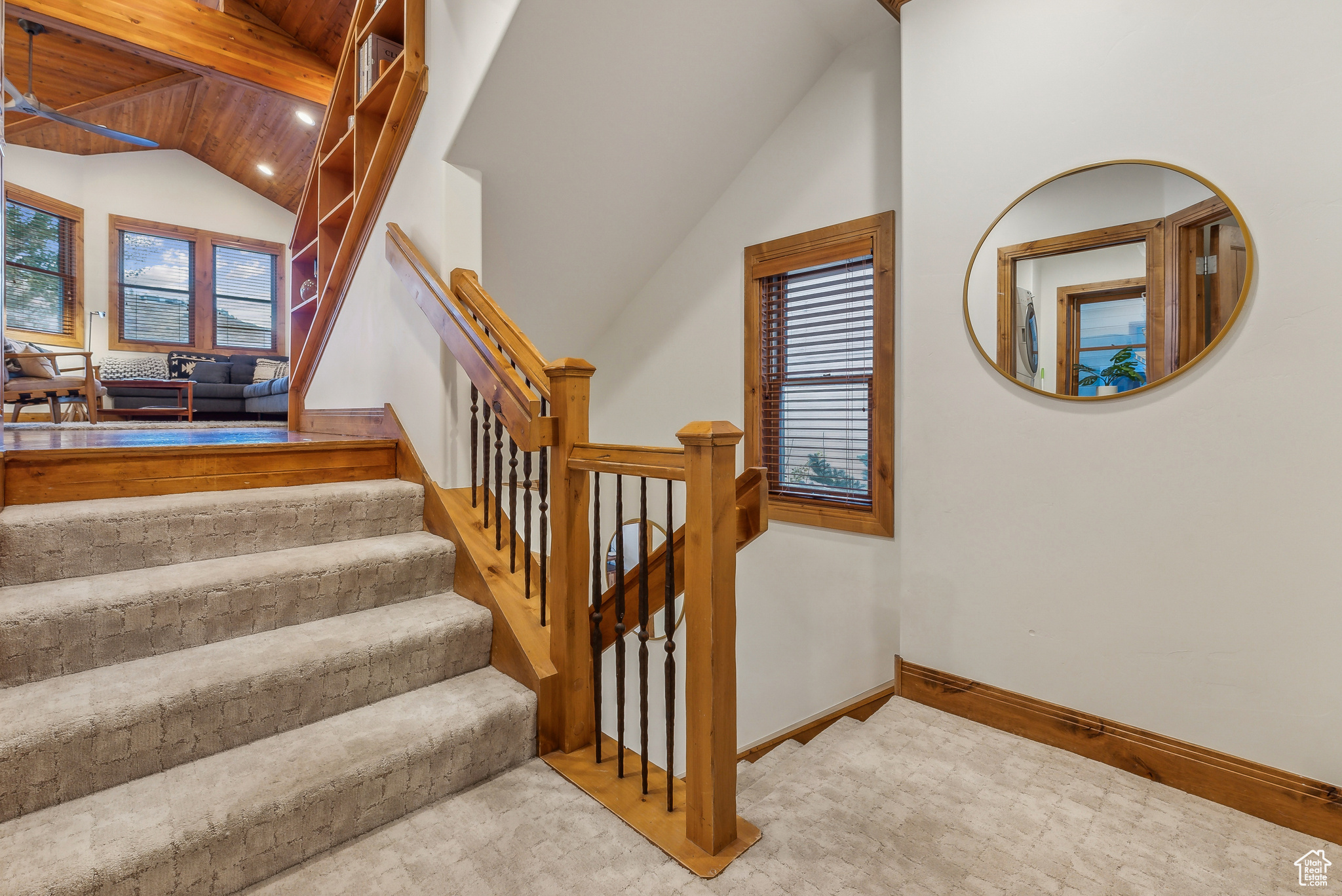 1202 LOWELL AVE