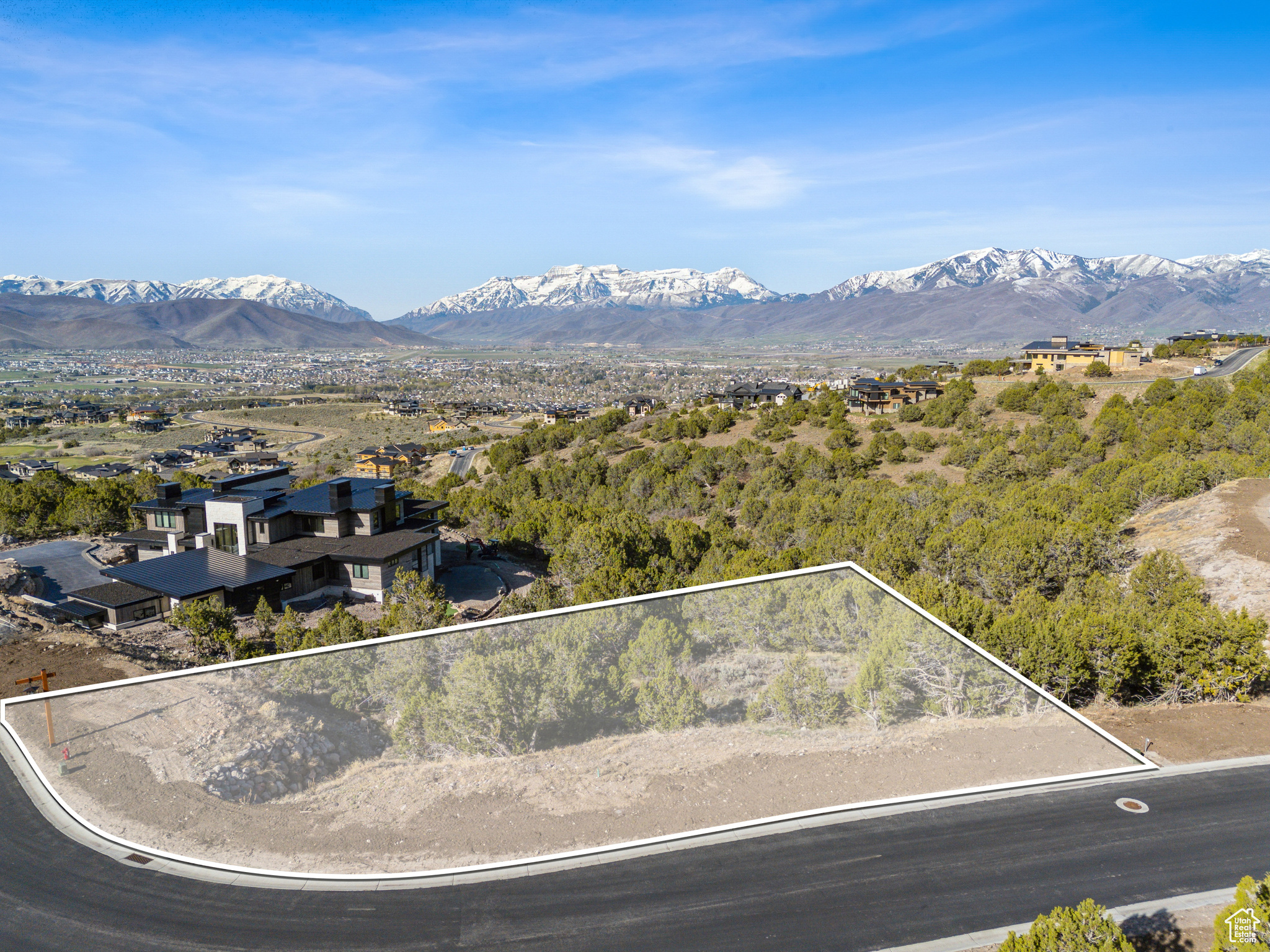 2792 E LA SAL PEAK DRIVE DR Unit: 618