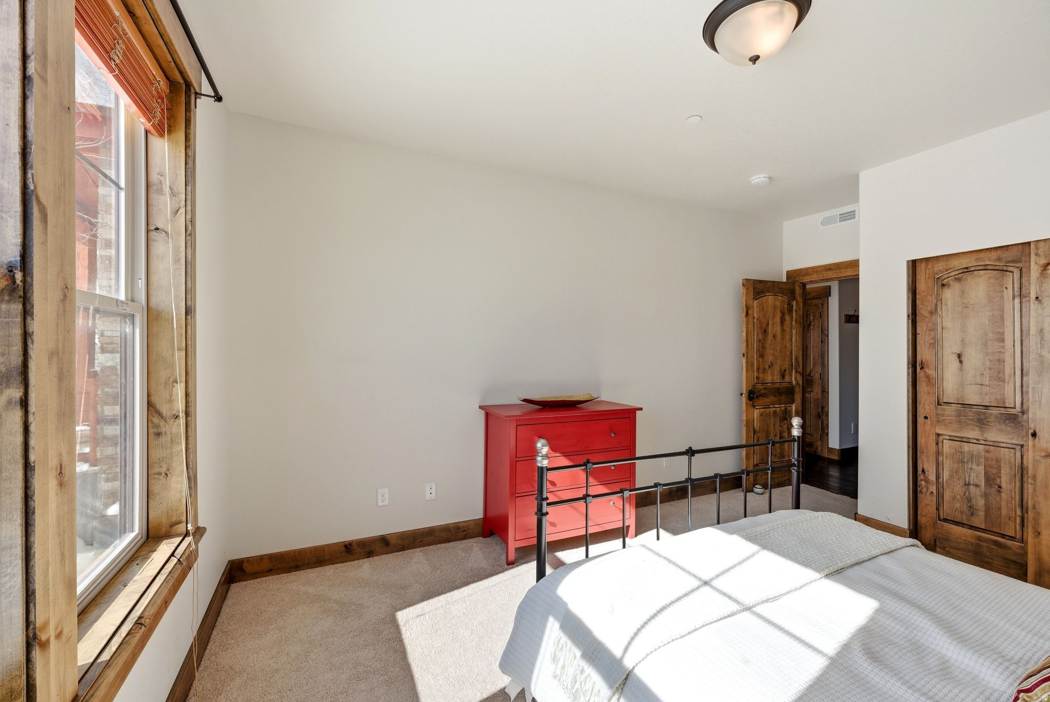 9855 N N VISTA DR #104