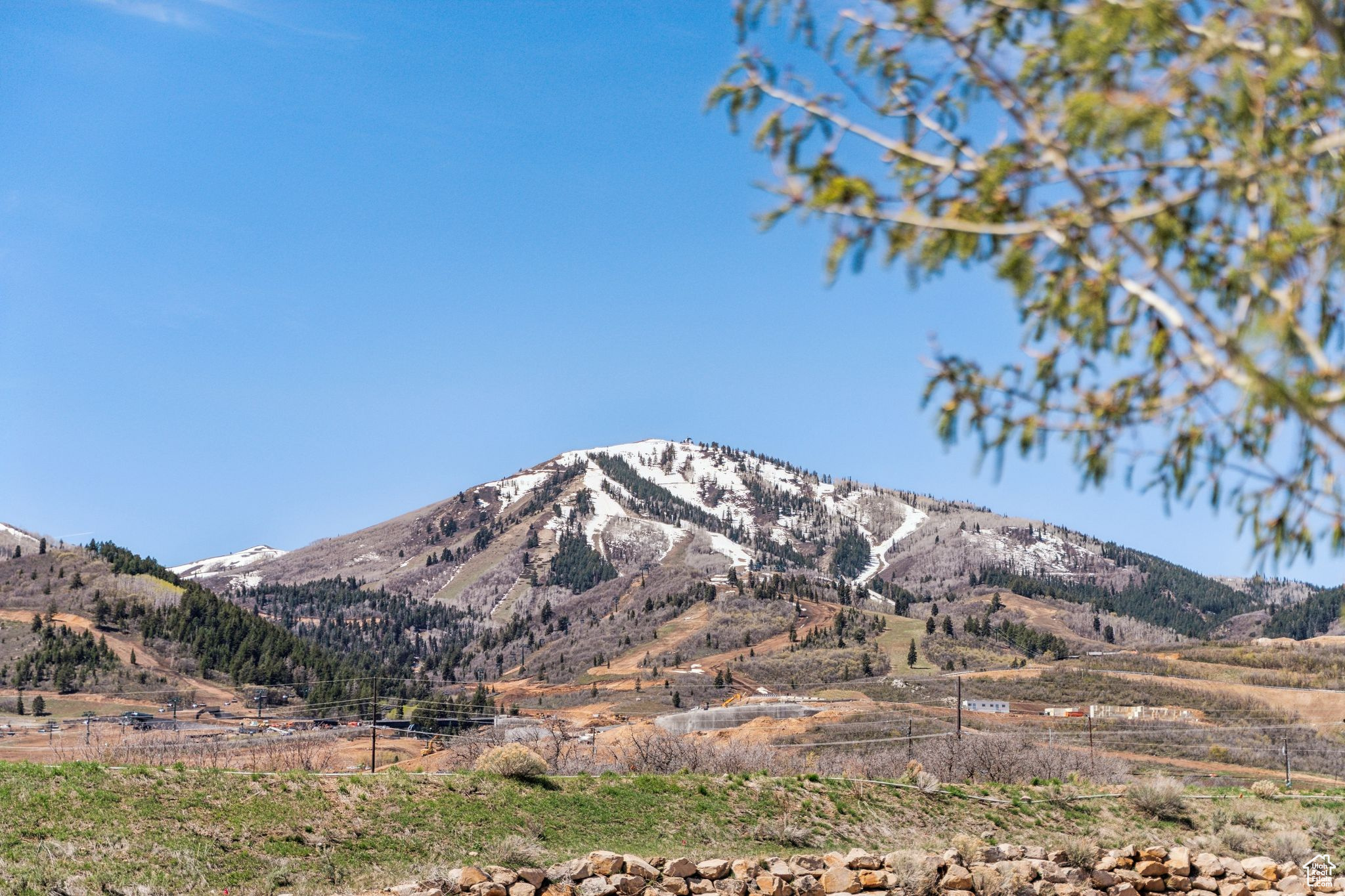 9855 N N VISTA DR #104