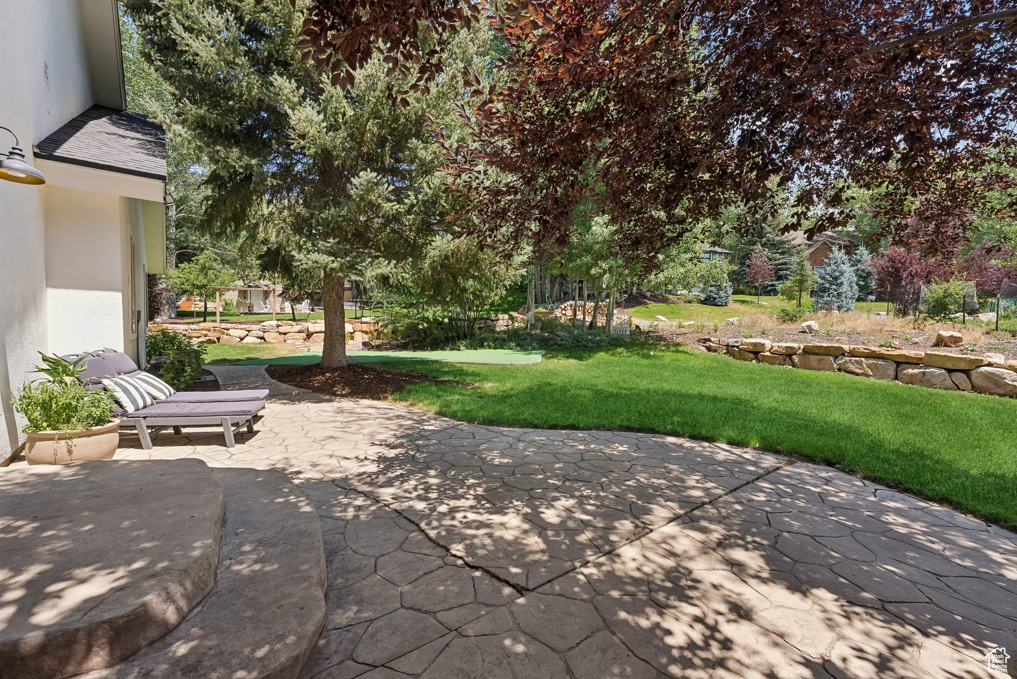 9049 CHEYENNE WAY
