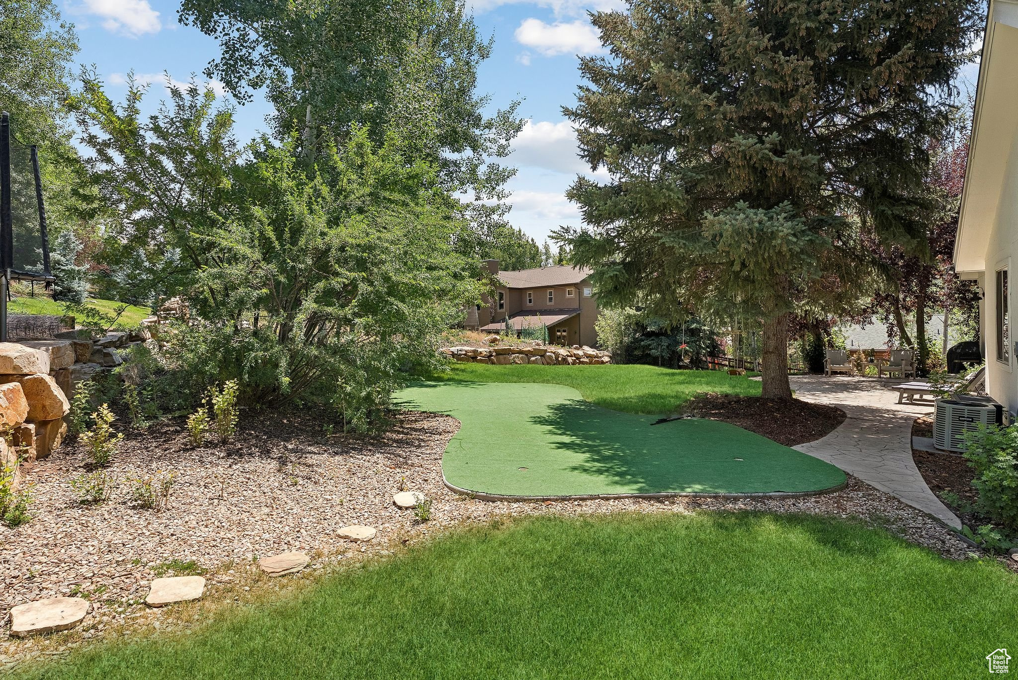 9049 CHEYENNE WAY