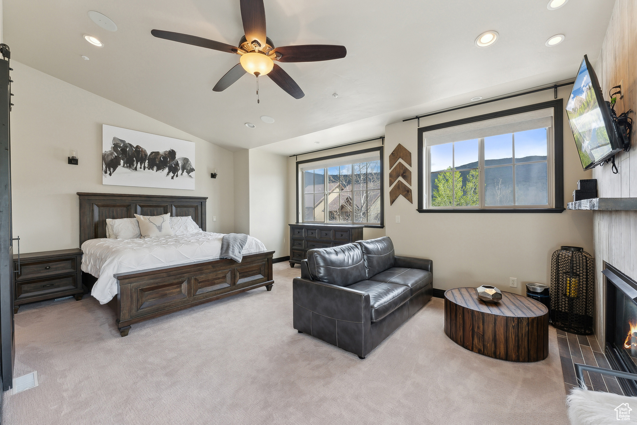 3029 CANYON LINKS DR
