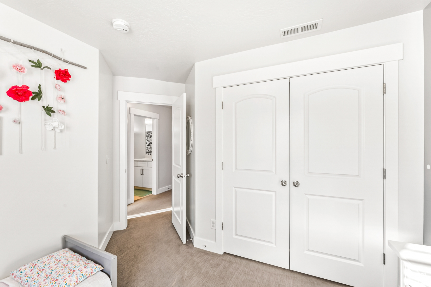 4864 W PILLAR DR #88