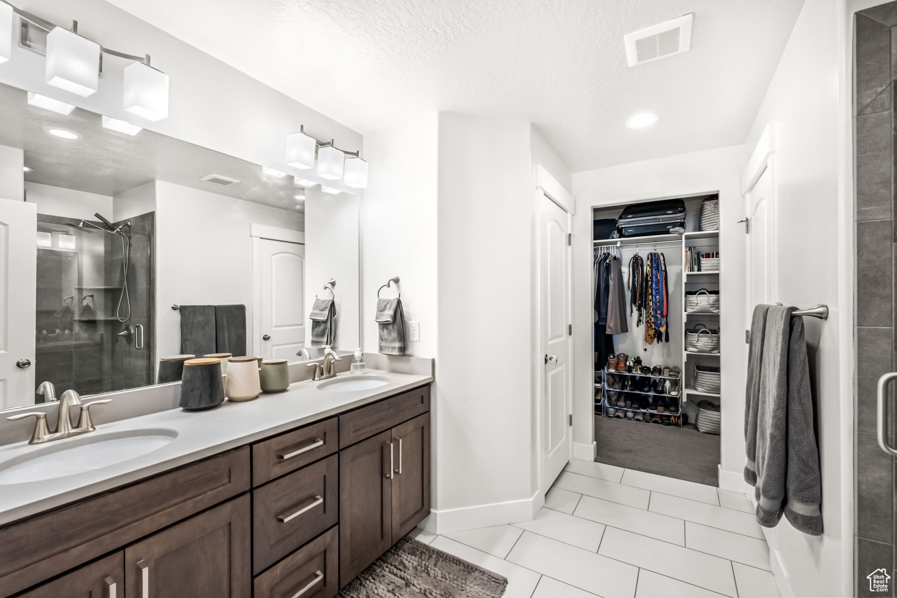 4864 W PILLAR DR #88