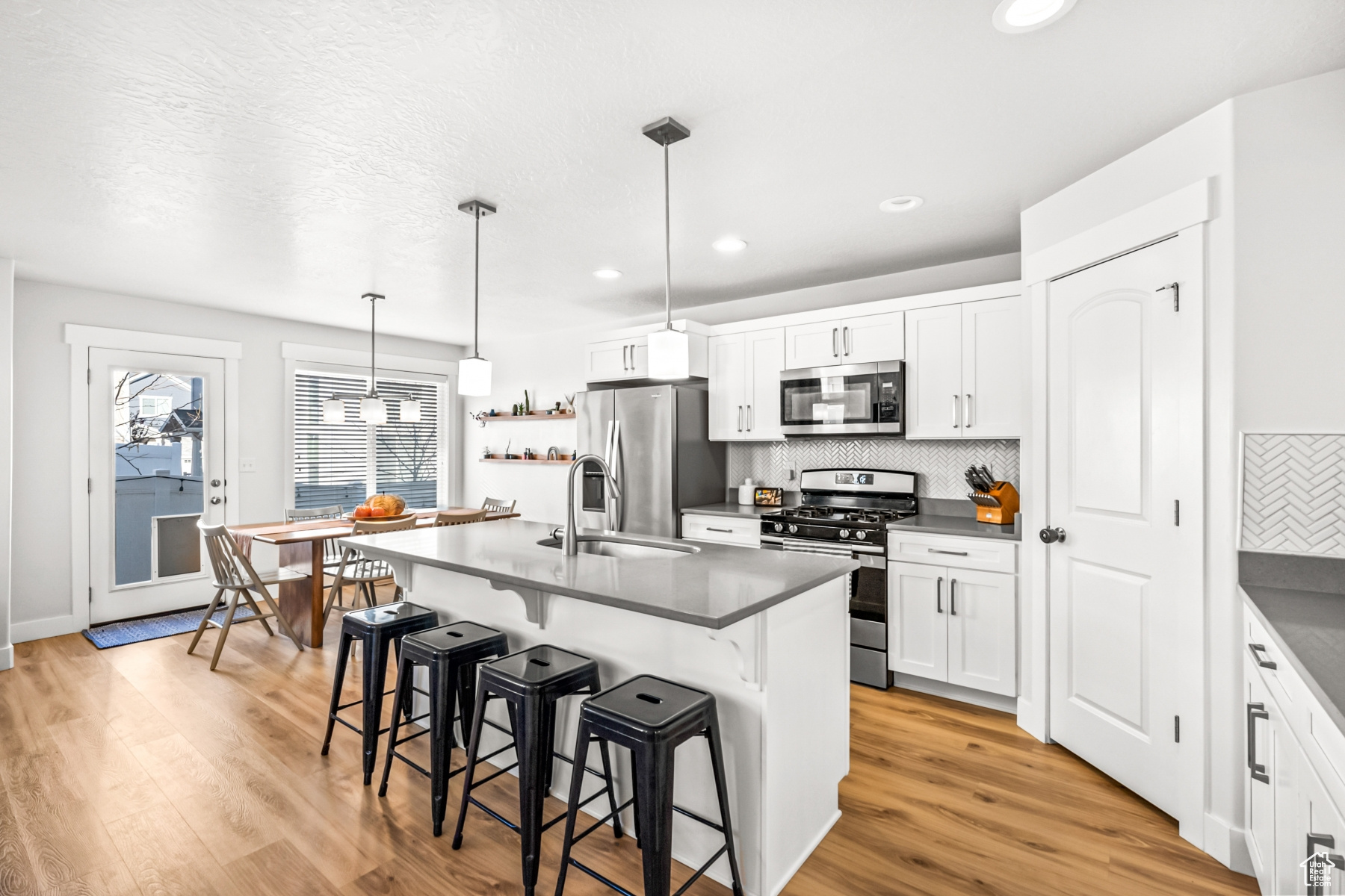 4864 W PILLAR DR #88