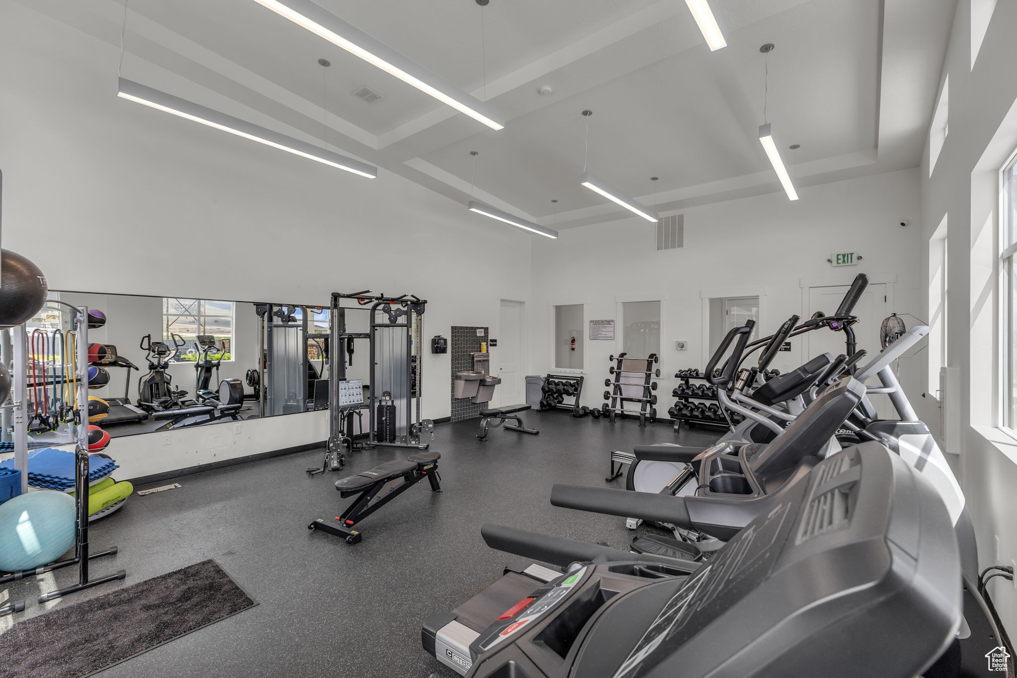 7185 N HIDDEN STEPPE BND