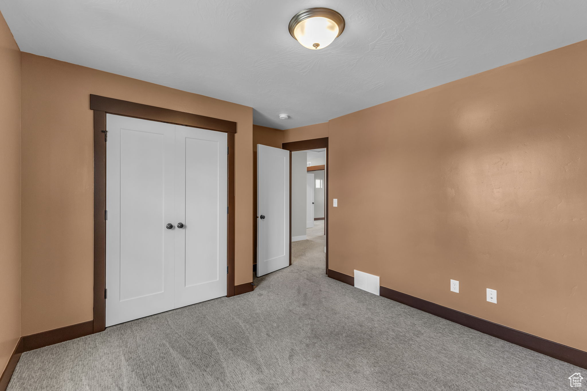 7185 N HIDDEN STEPPE BND