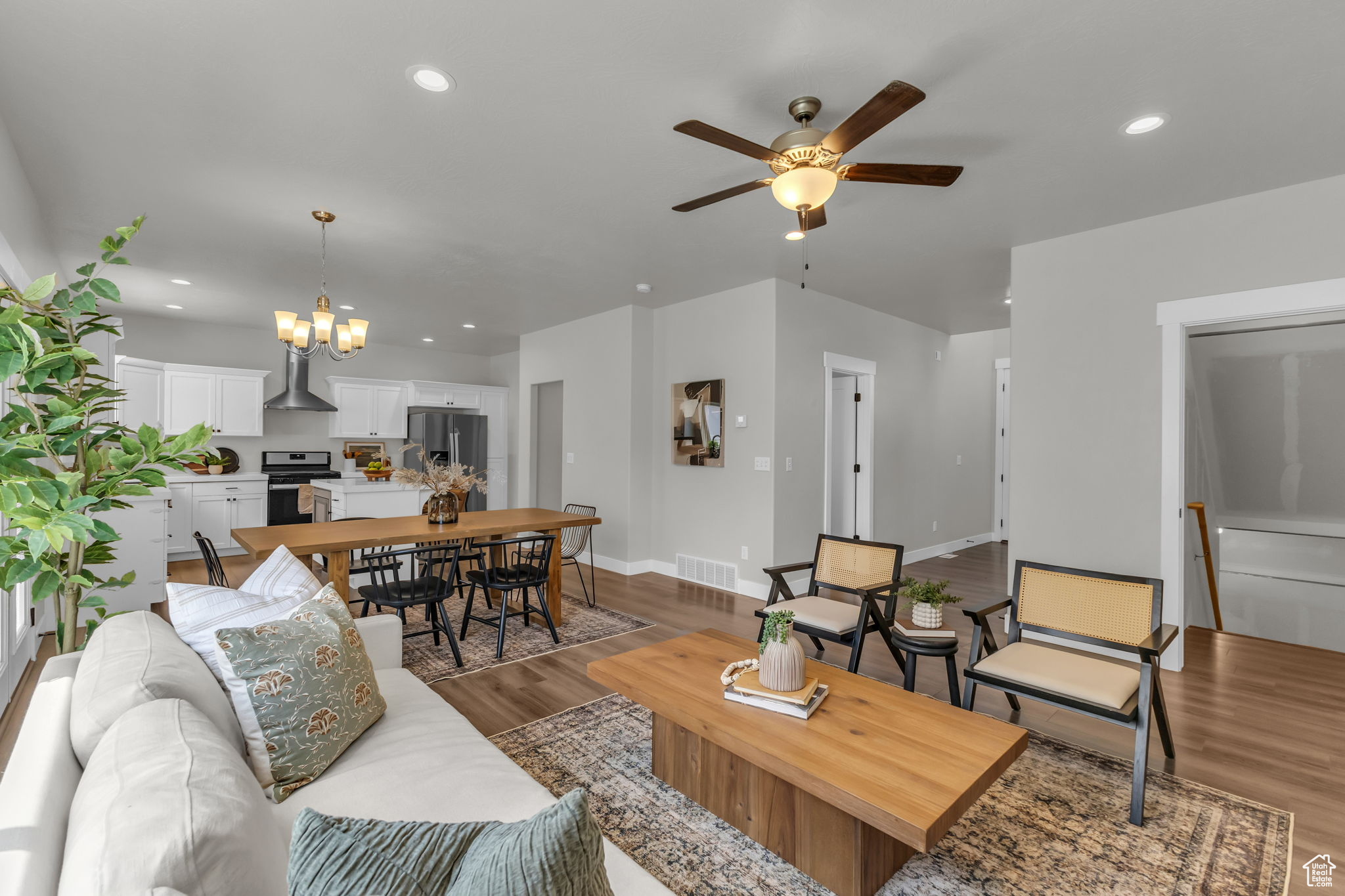 7185 N HIDDEN STEPPE BND