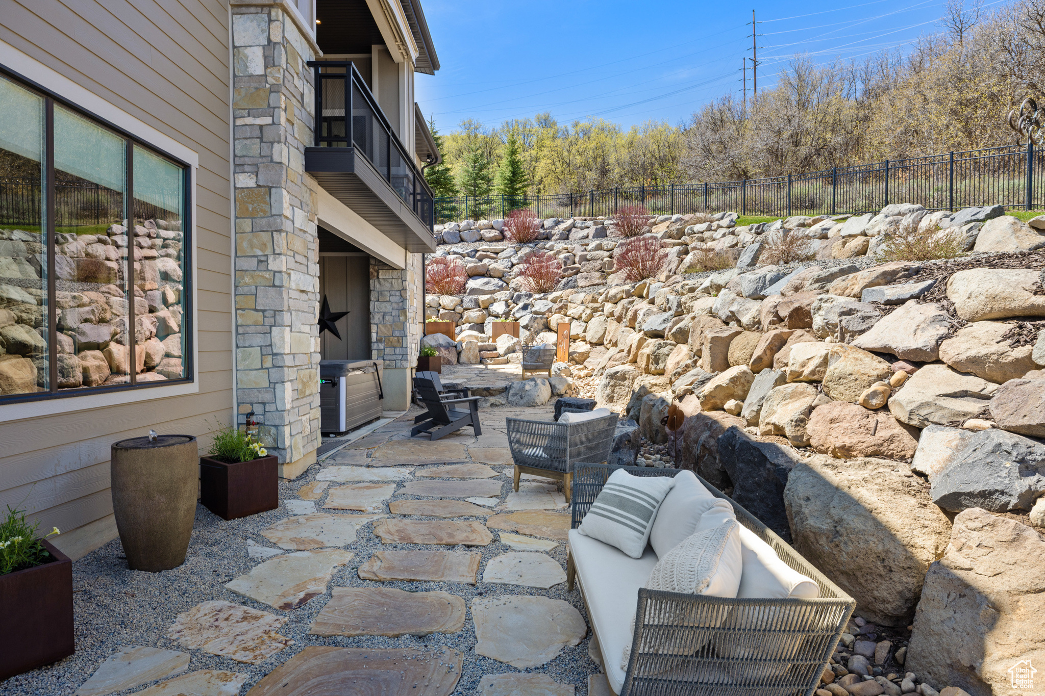 13200 N ALEXIS DR