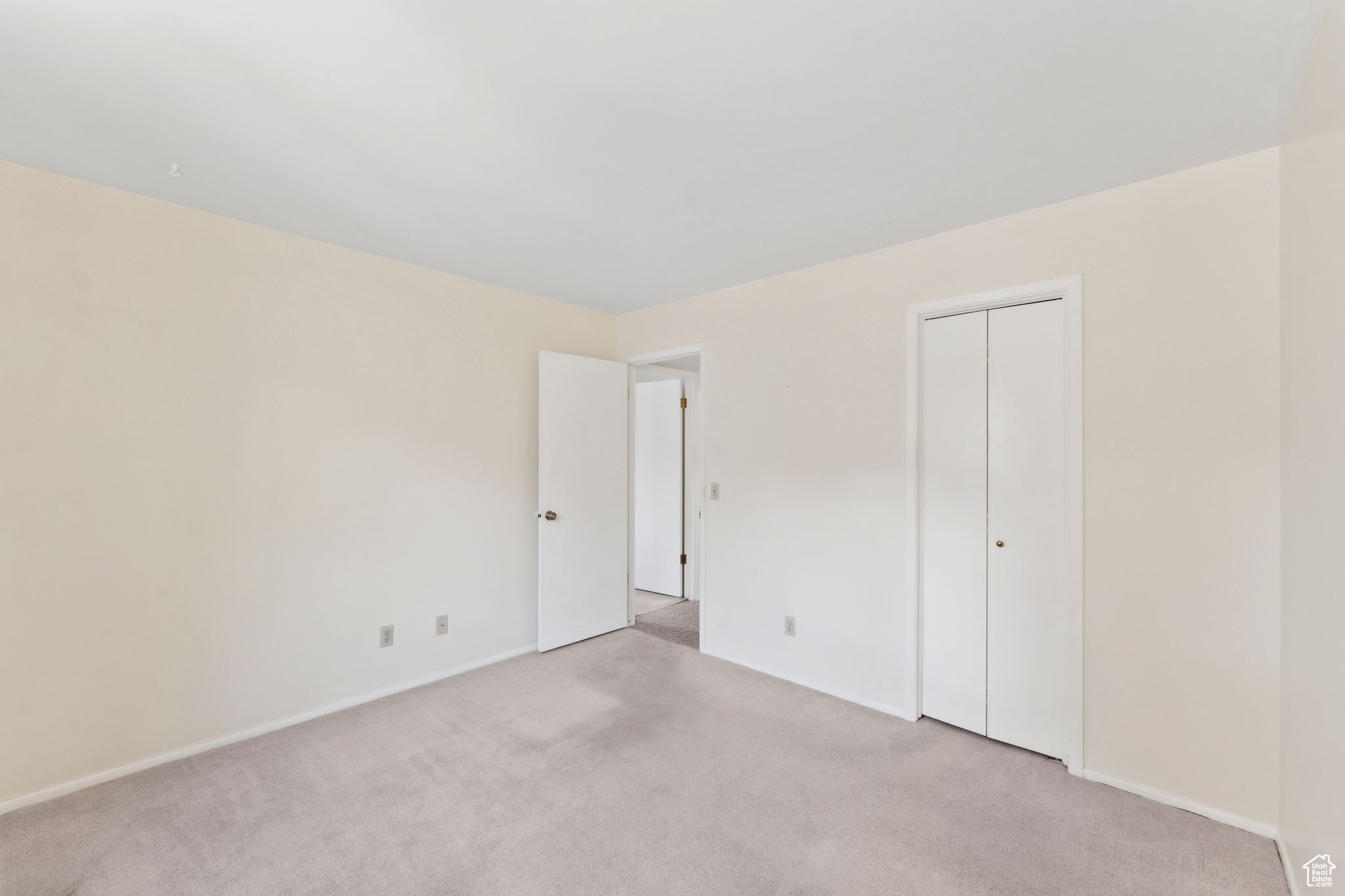 1697 E WOODBRIDGE DR #6