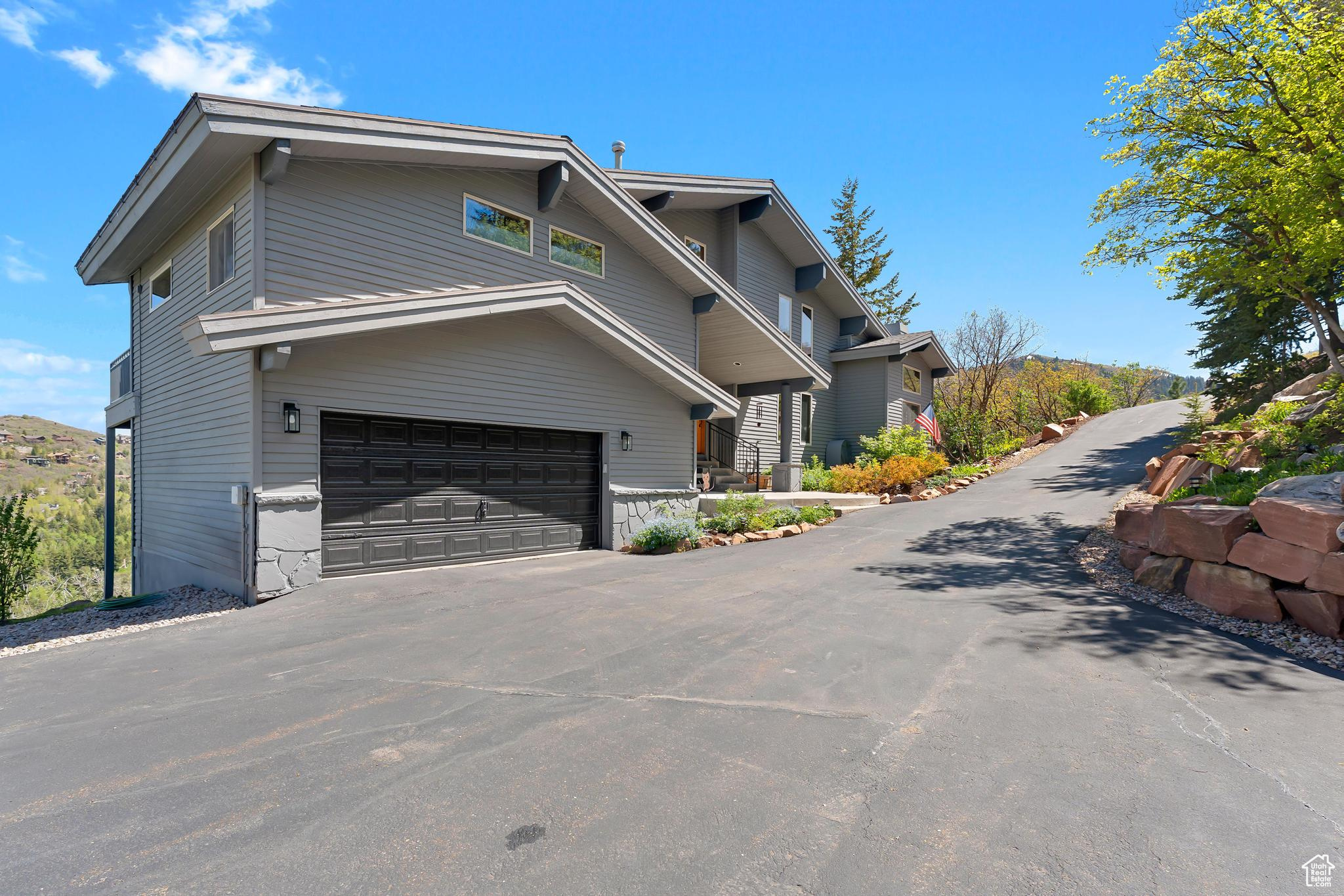 7340 BUCKBOARD DR