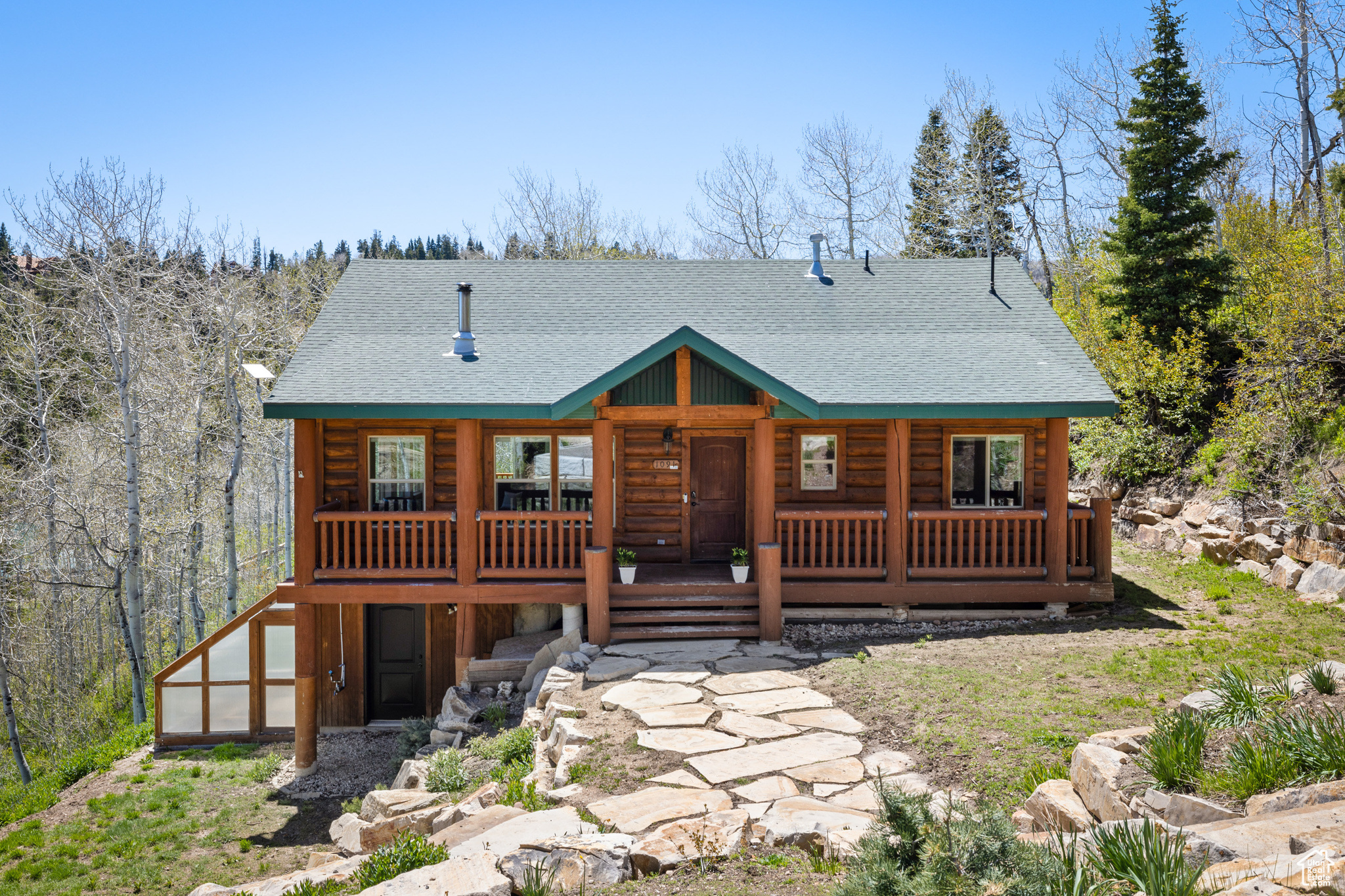 1091 W BEAVER CIR #19