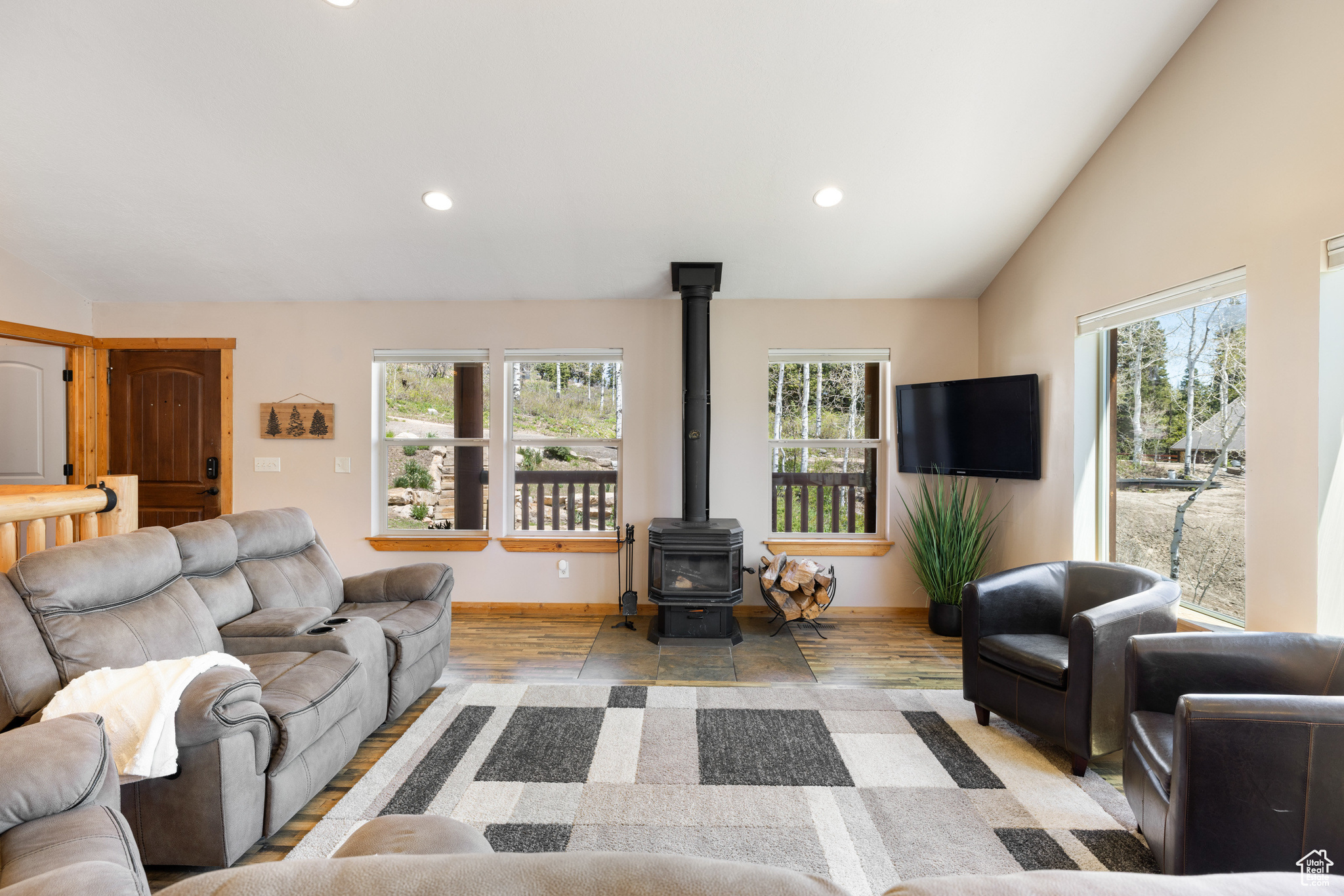 1091 W BEAVER CIR #19