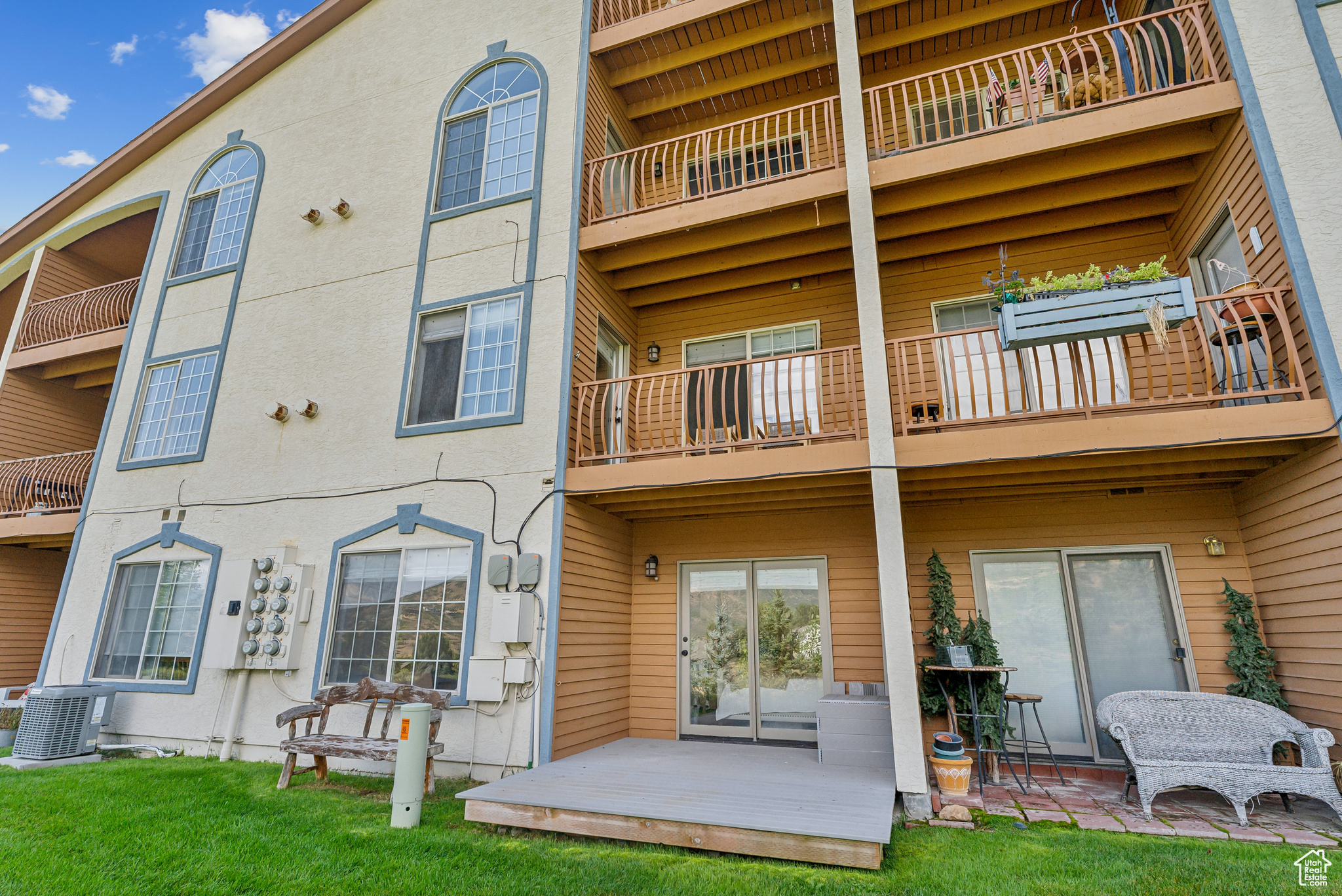 984 URI LN #3