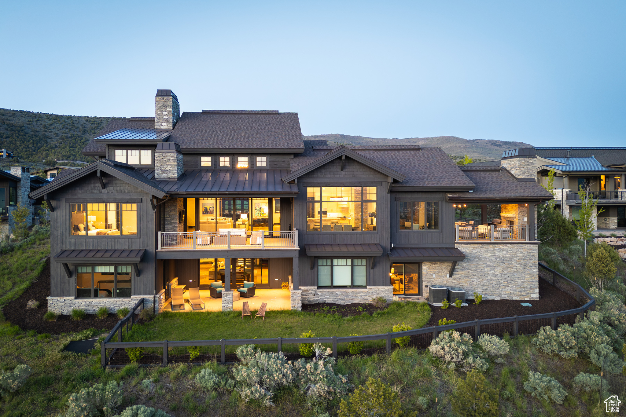 1097 E EXPLORER PEAK DR #425