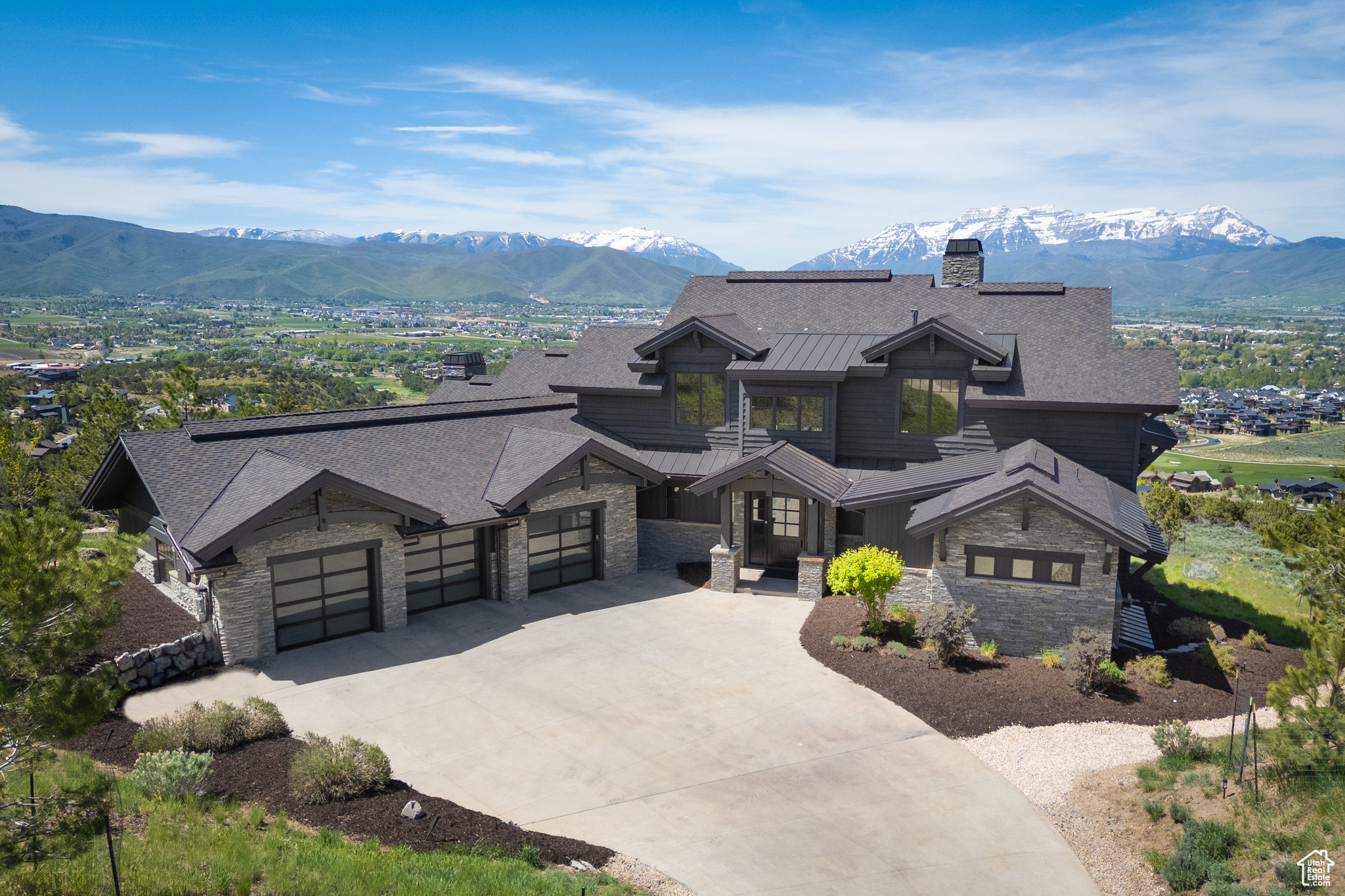 1097 E EXPLORER PEAK DR #425