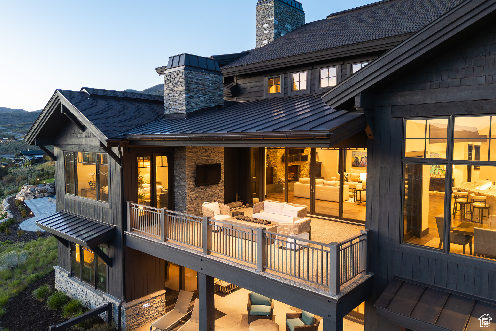 1097 E EXPLORER PEAK DR #425