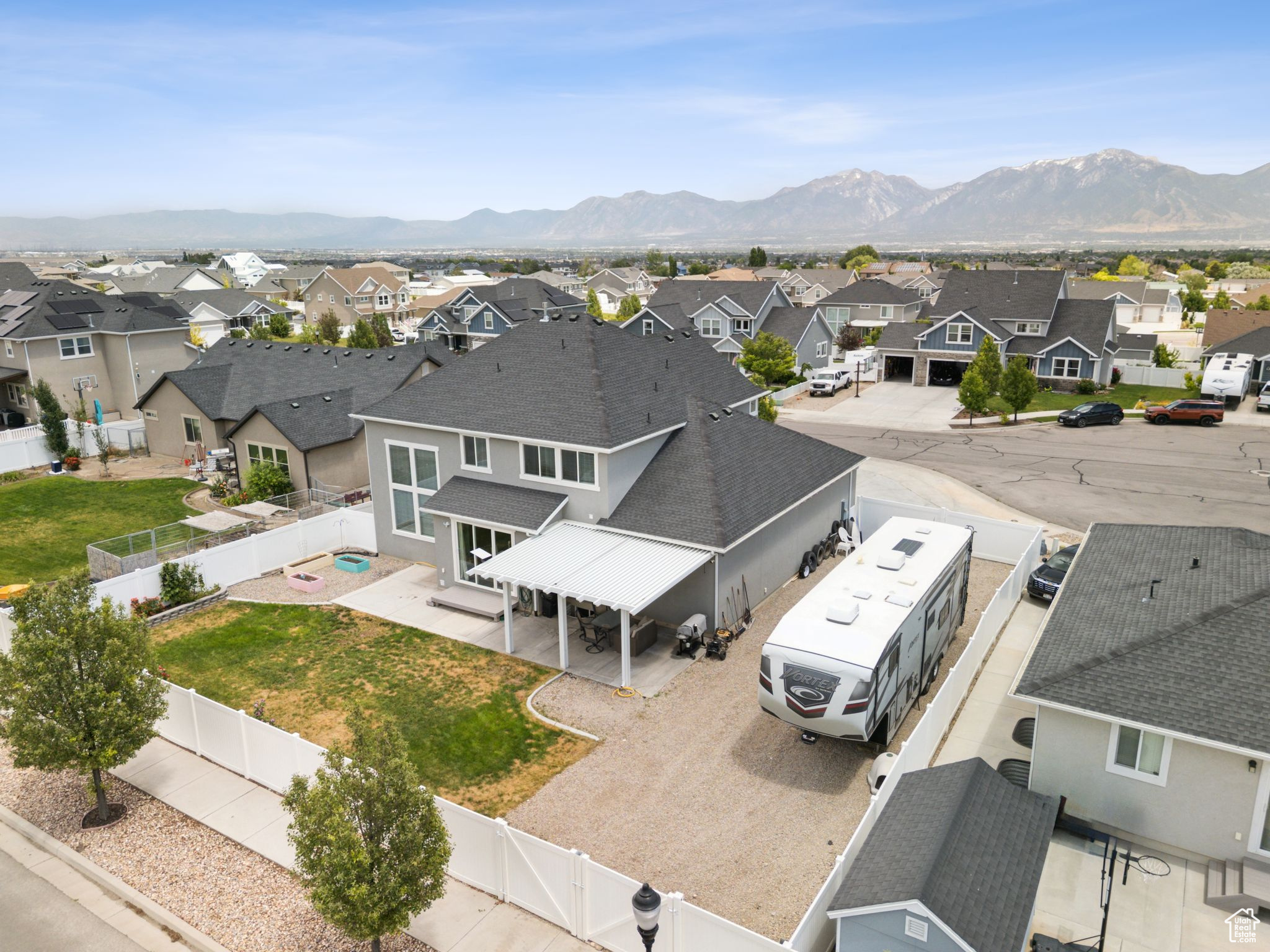 13698 S BLACK HOOF CIR
