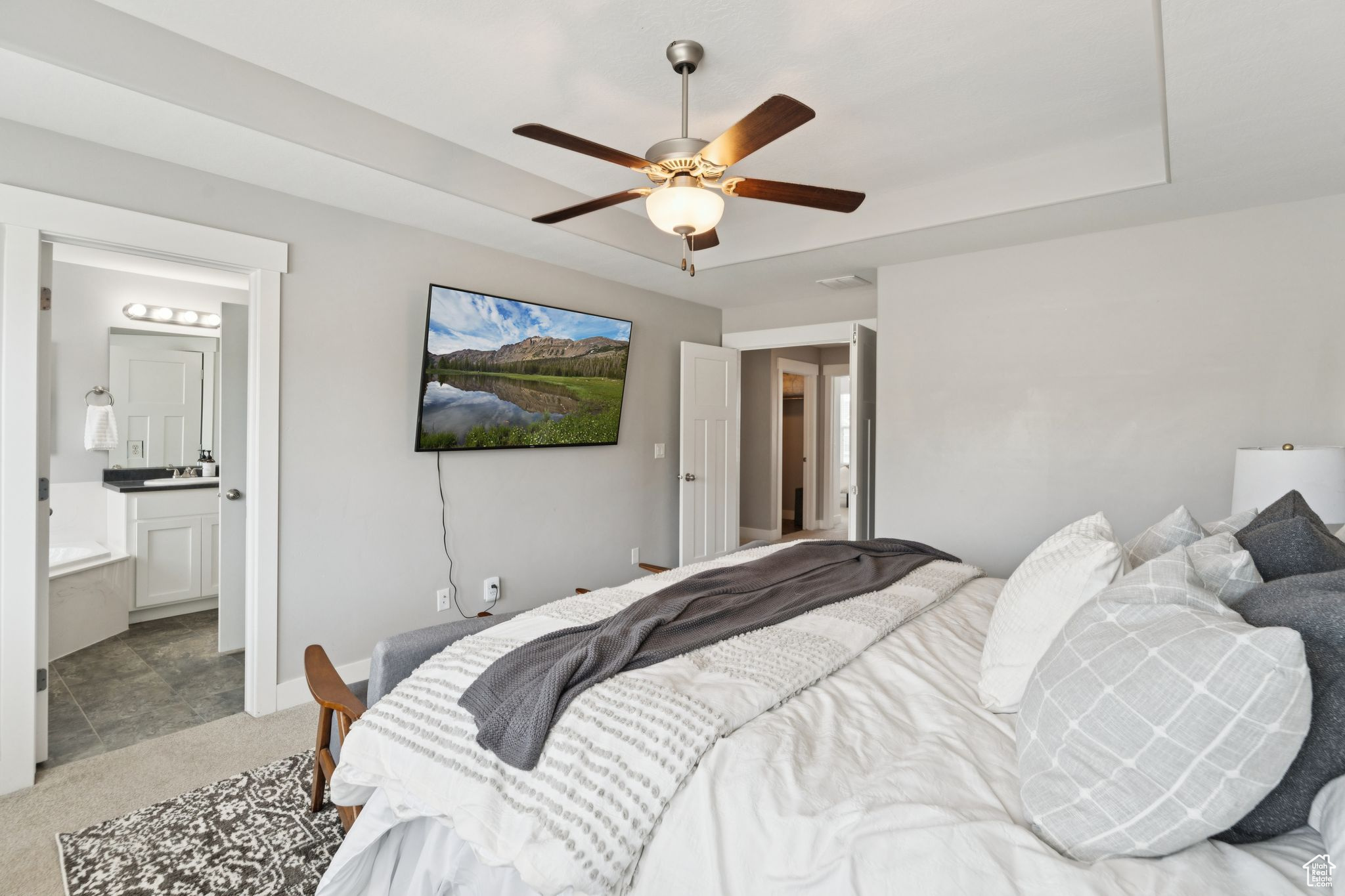 13698 S BLACK HOOF CIR