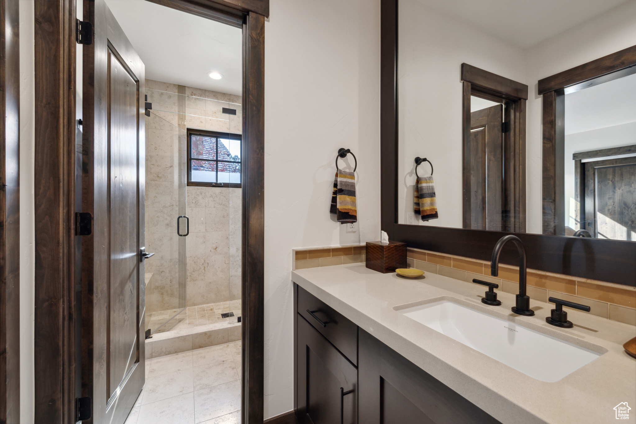 153 N CLUB CABINS CT
