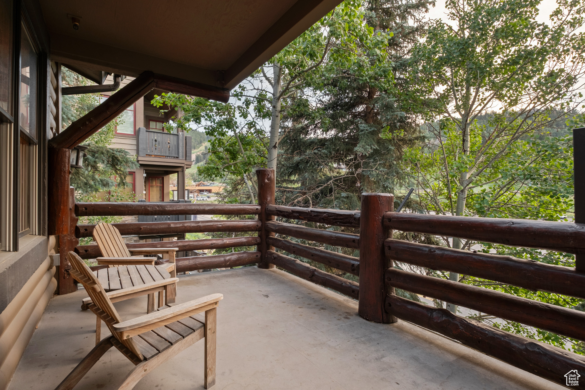 2650 DEER VALLEY DR #207