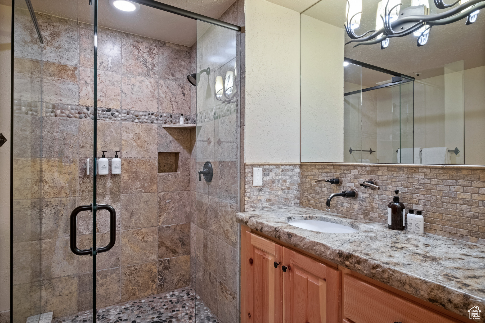 2650 DEER VALLEY DR #207