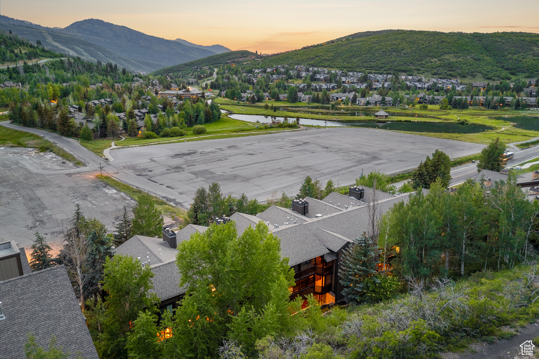 2650 DEER VALLEY DR #207