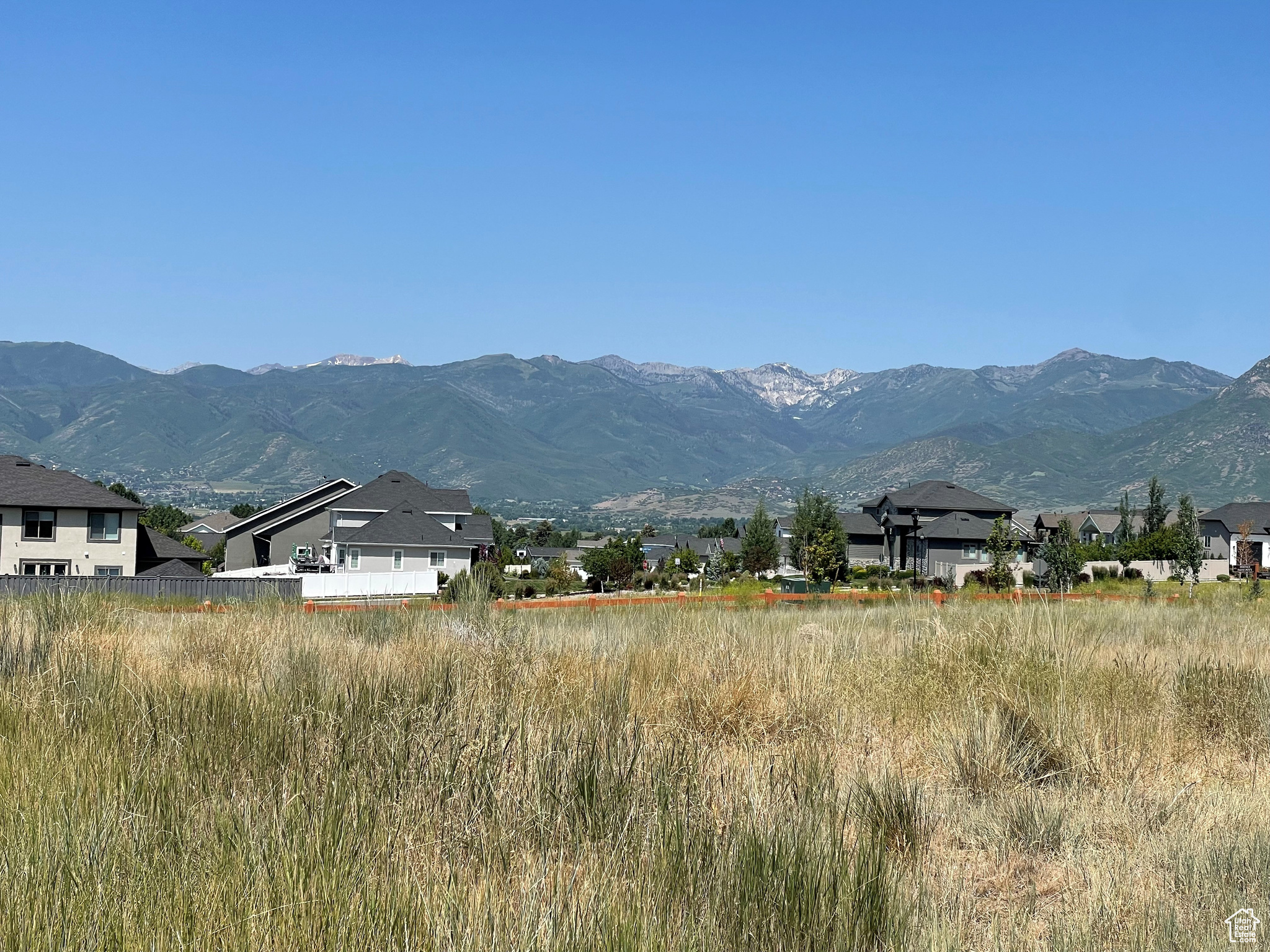1580 E MOUNT NEBO CIR Unit: 37