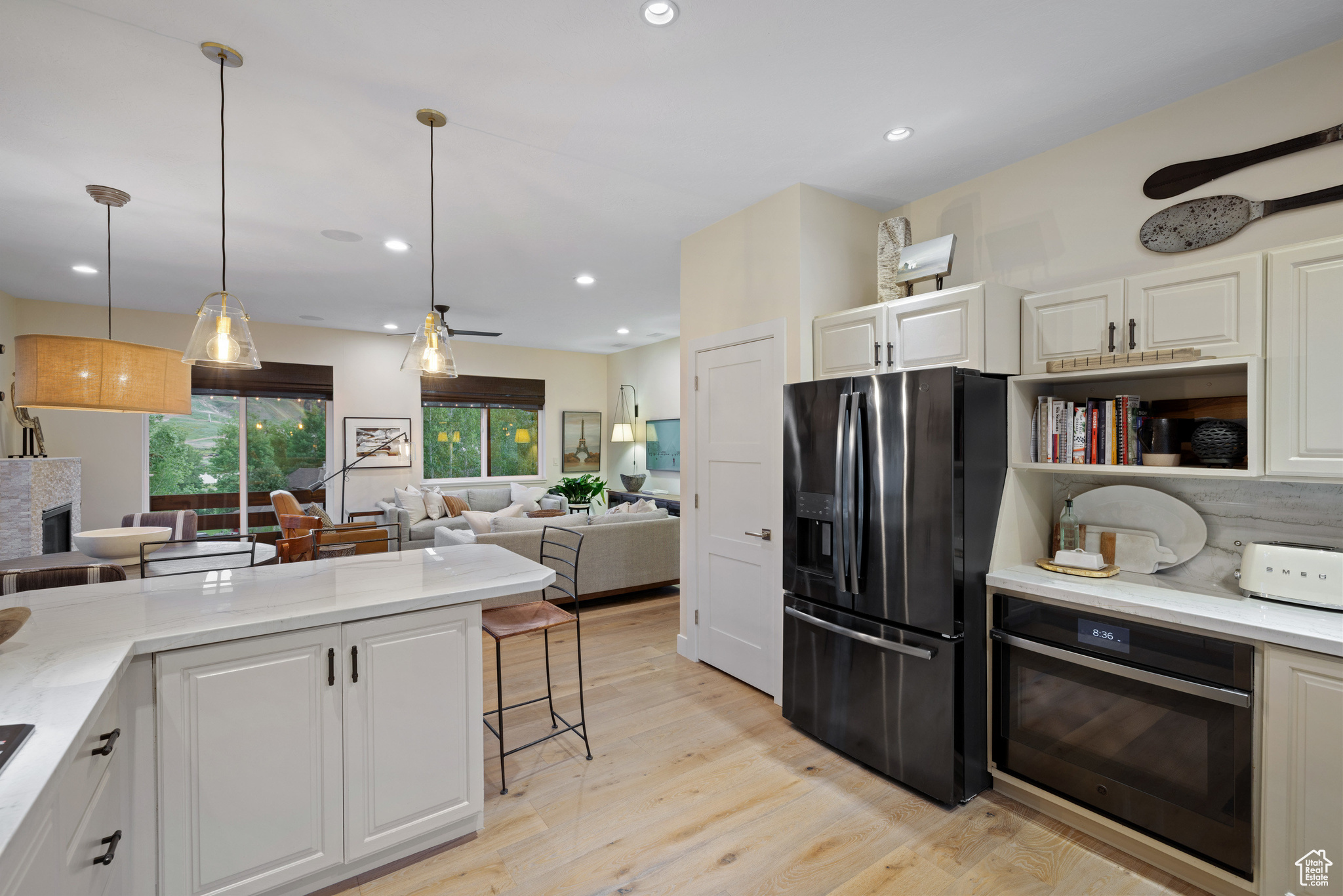 3605 W WRANGLER WAY