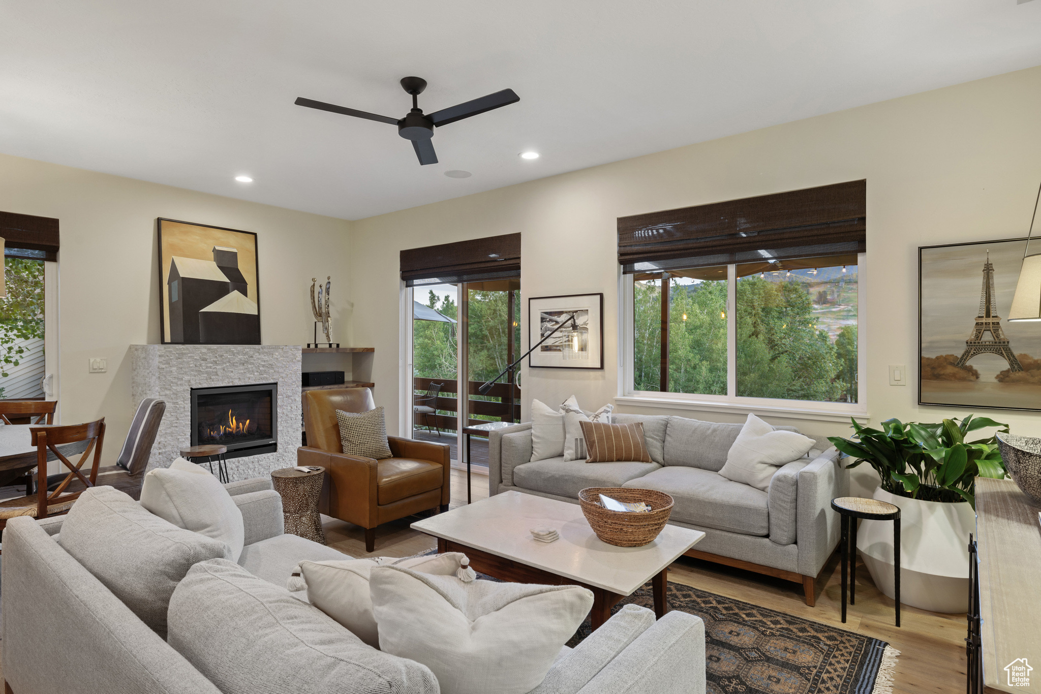 3605 W WRANGLER WAY