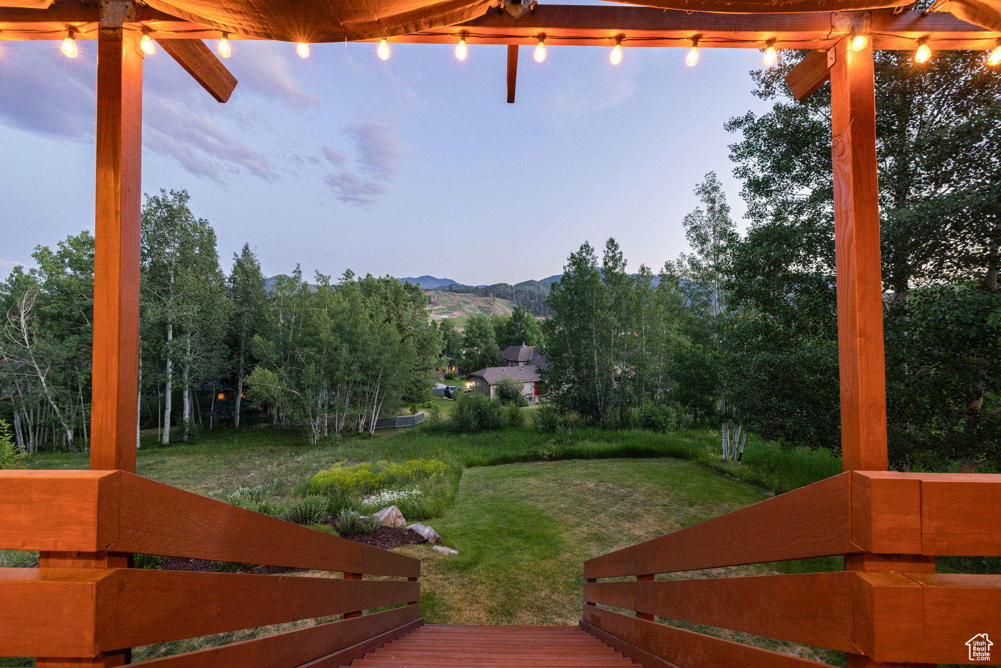 3605 W WRANGLER WAY