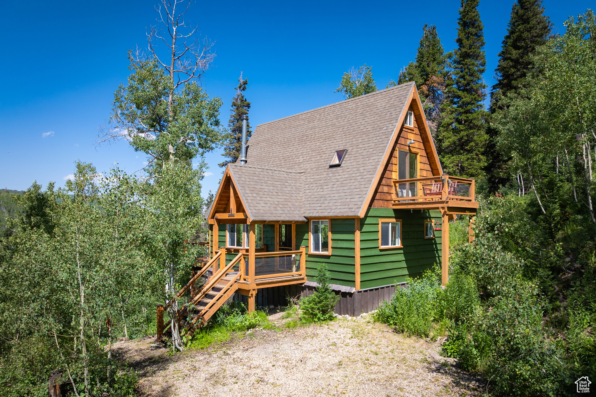 1519 PINE NEEDLE CIR