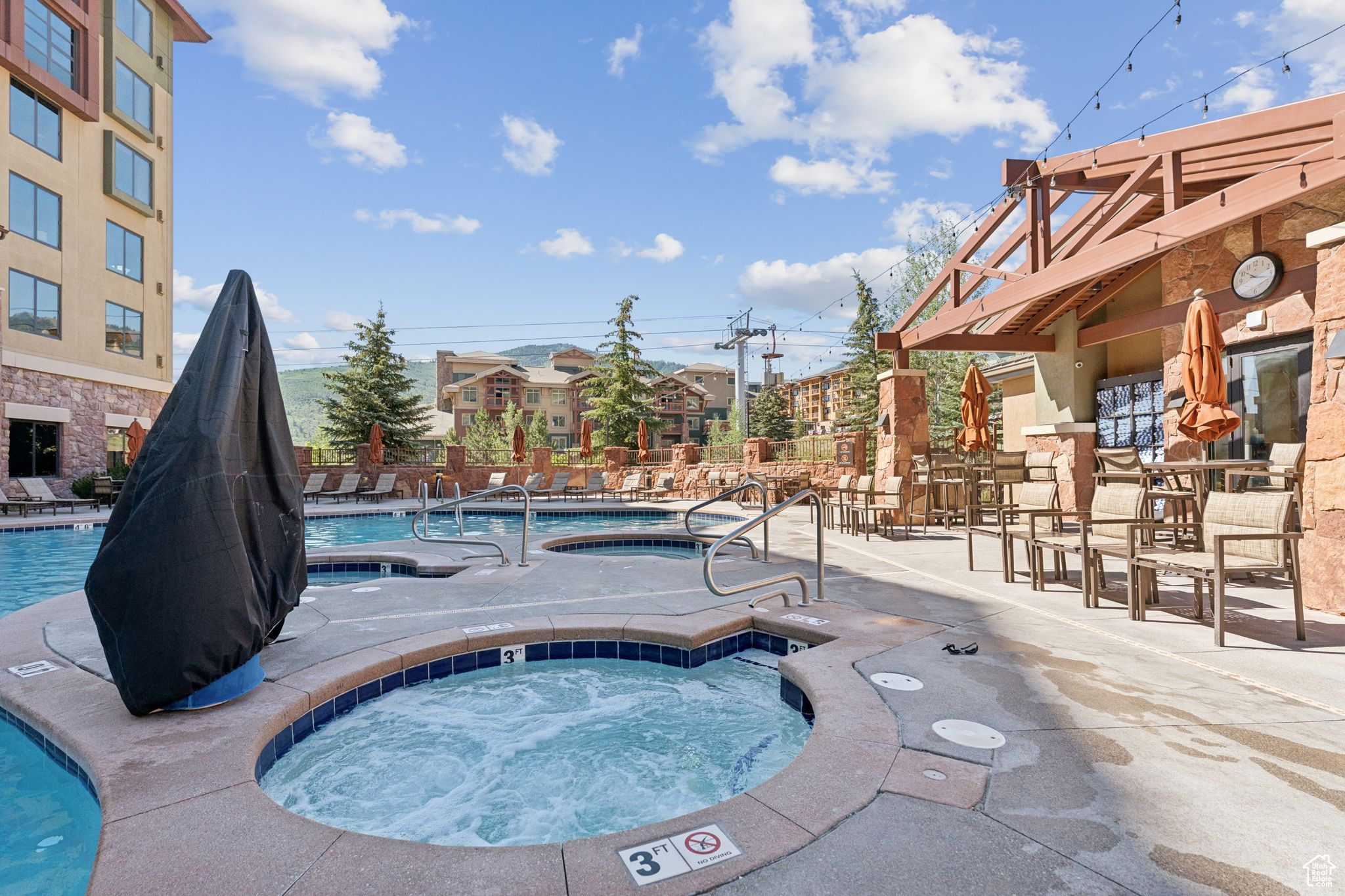 3855 N GRAND SUMMIT DR #550