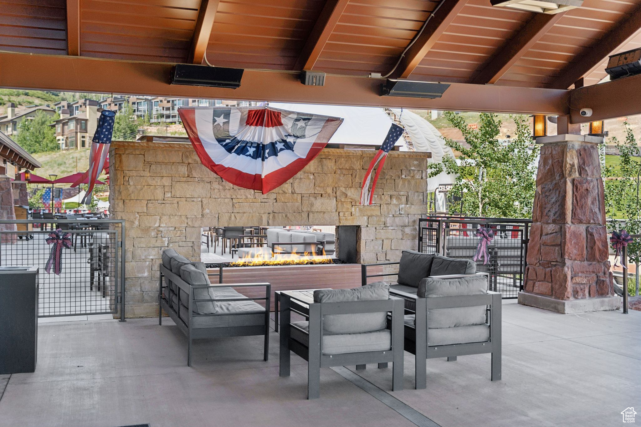 3855 N GRAND SUMMIT DR #550