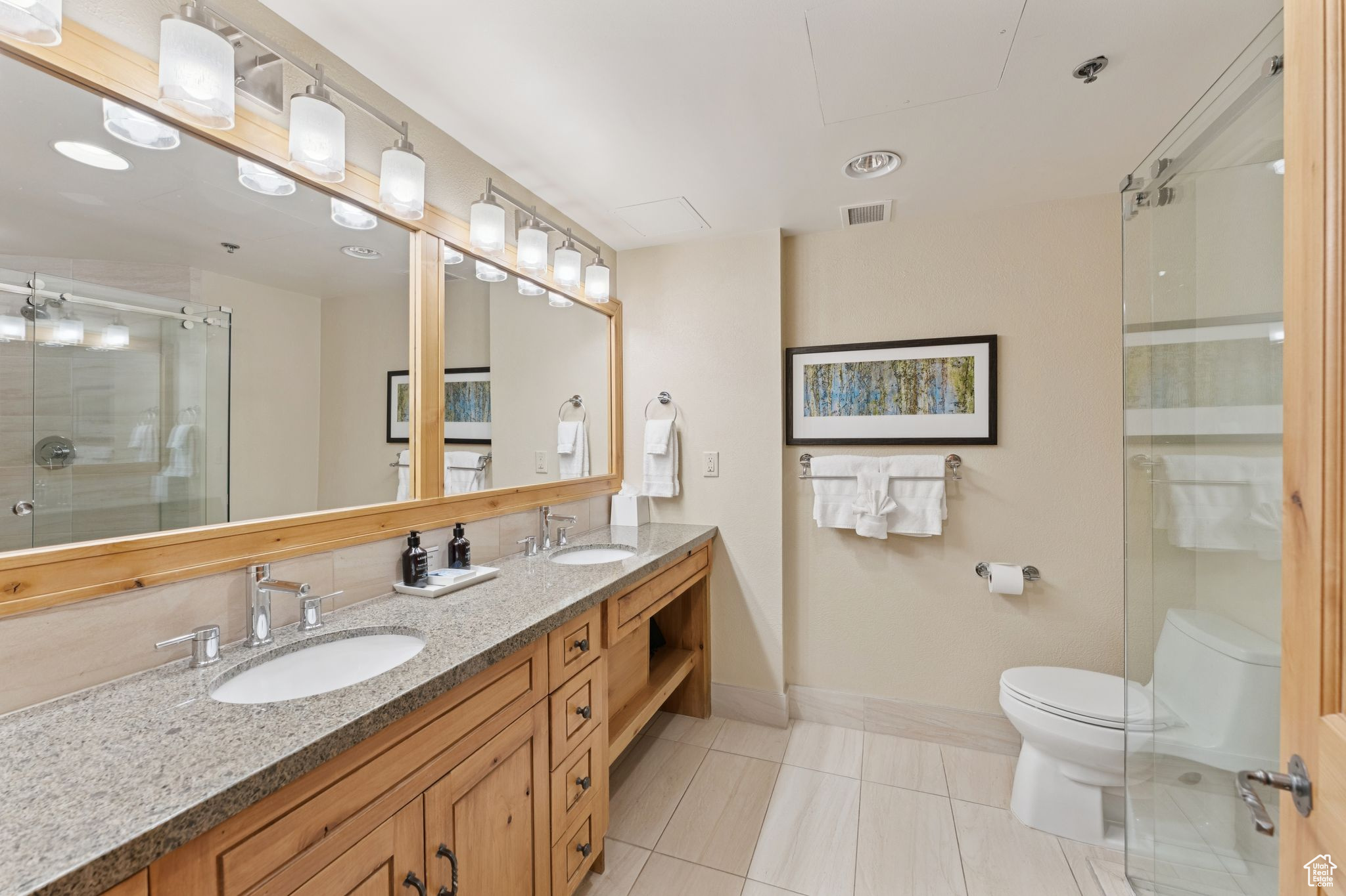 3855 N GRAND SUMMIT DR #550