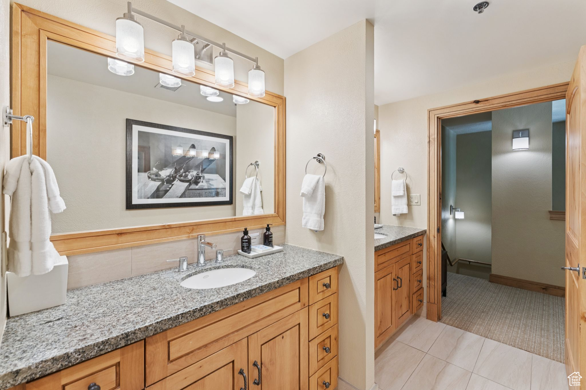 3855 N GRAND SUMMIT DR #550