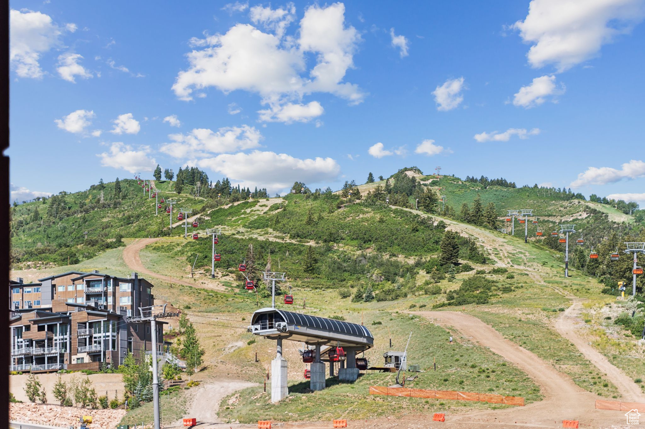 3855 N GRAND SUMMIT DR #550