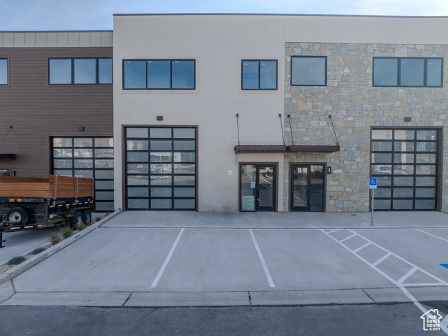 4518 N FORESTDALE #50