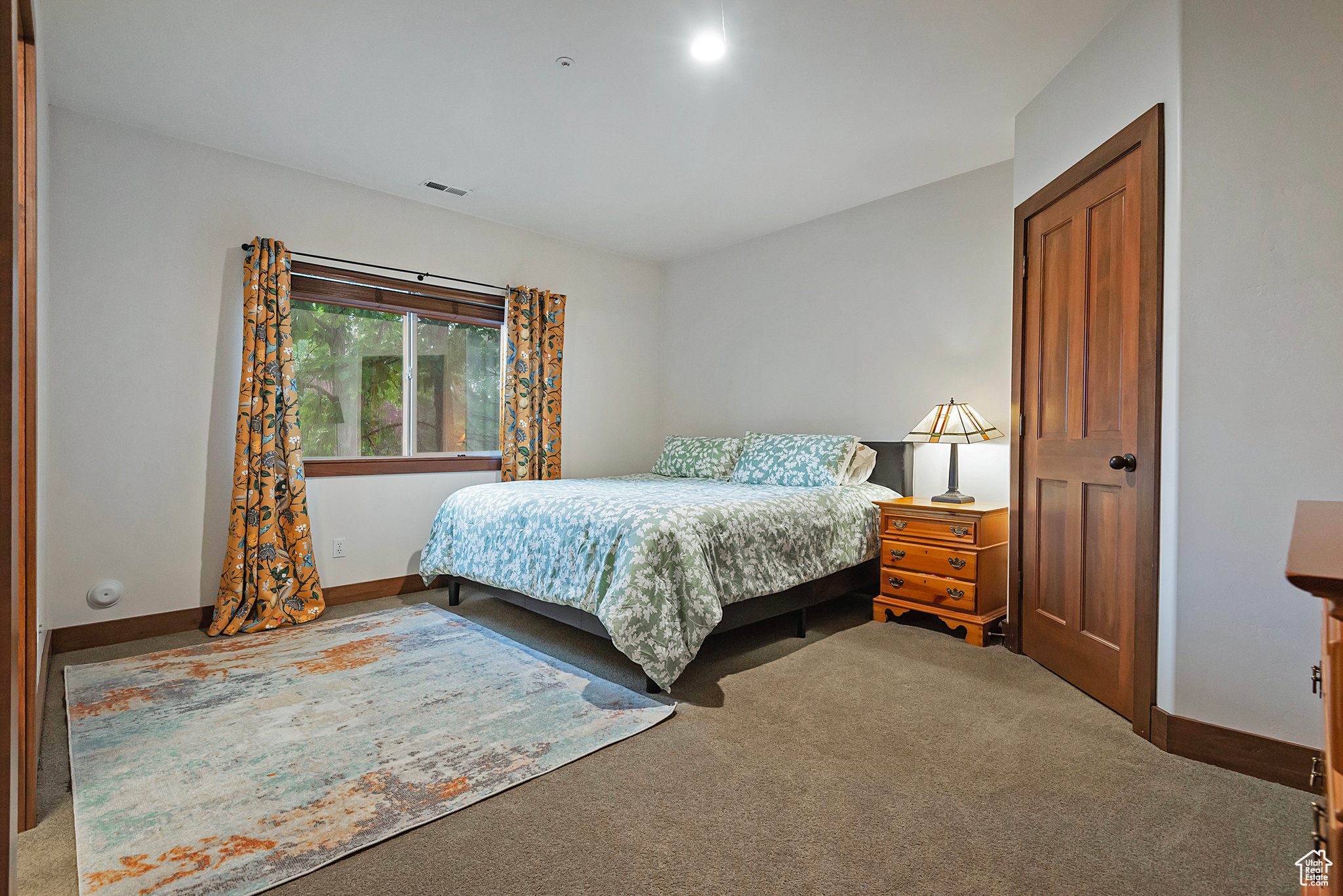 3388 CEDAR DR