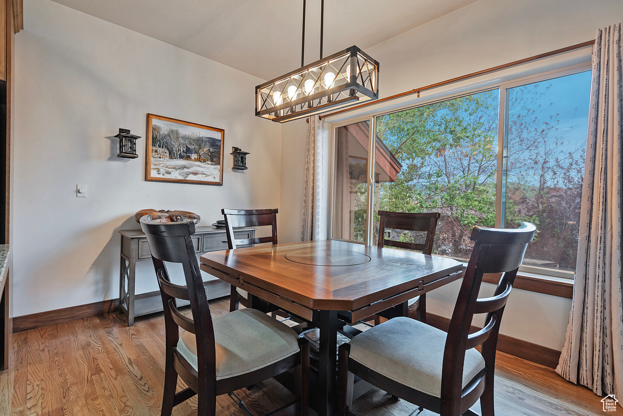 3388 CEDAR DR