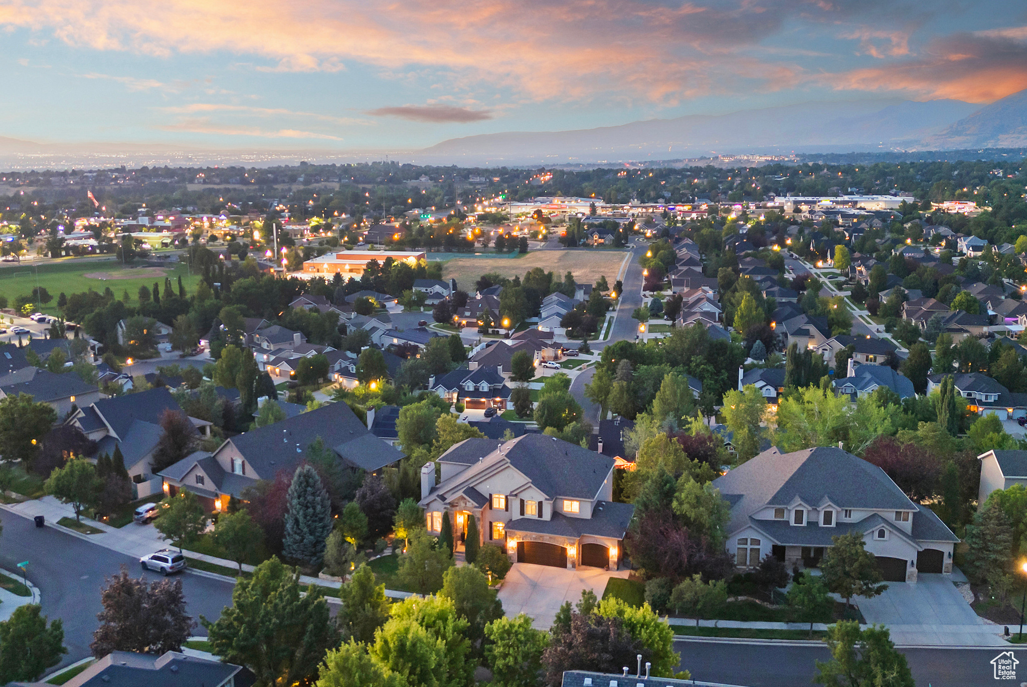 2089 E ROCKLIN DR