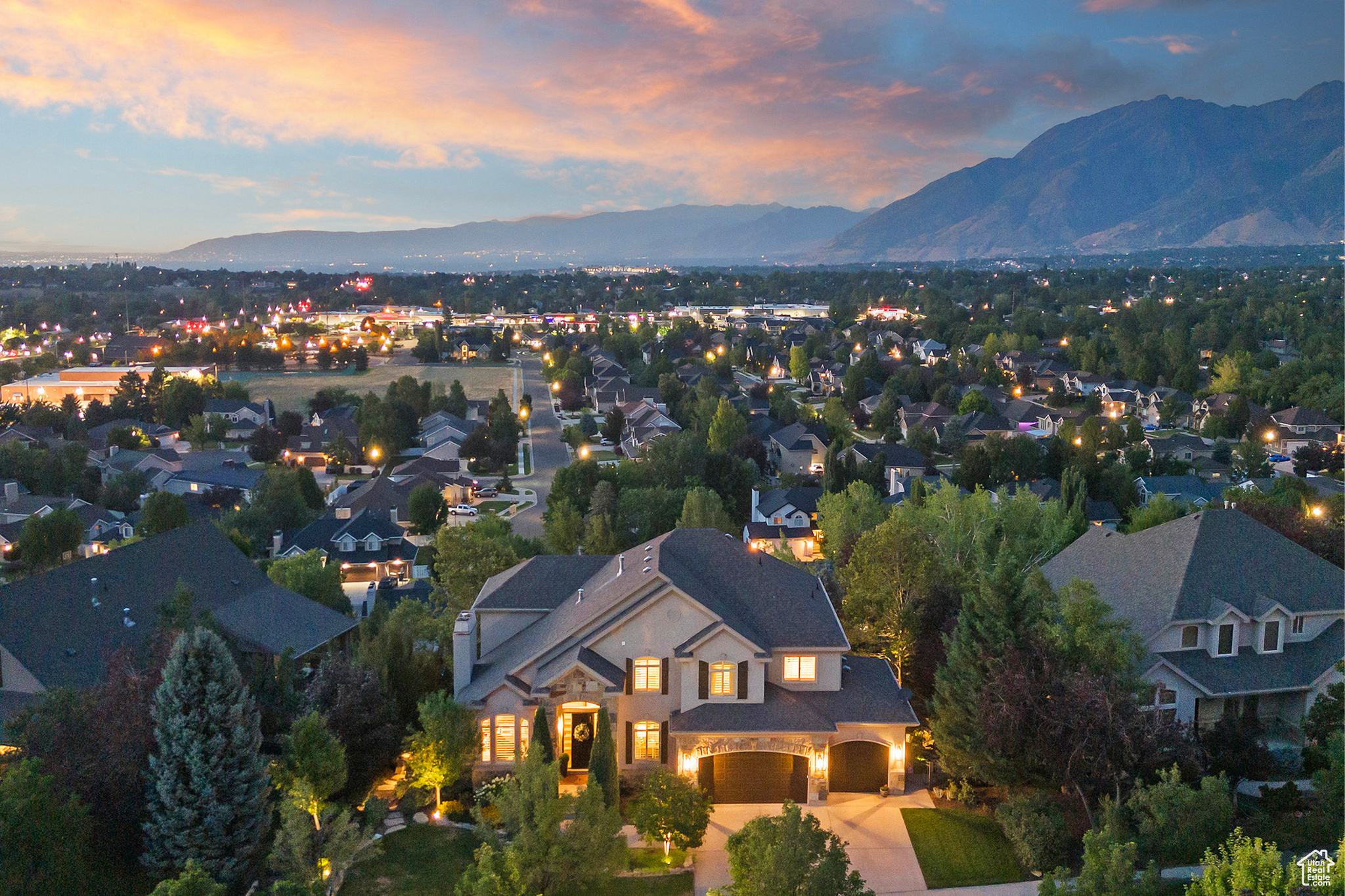 2089 E ROCKLIN DR