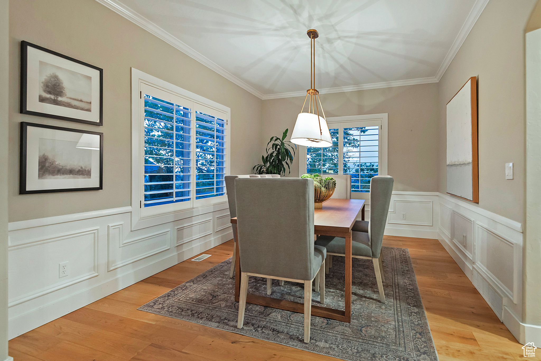 2089 E ROCKLIN DR