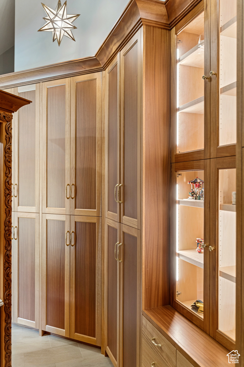 6336 E EVENING STAR DR