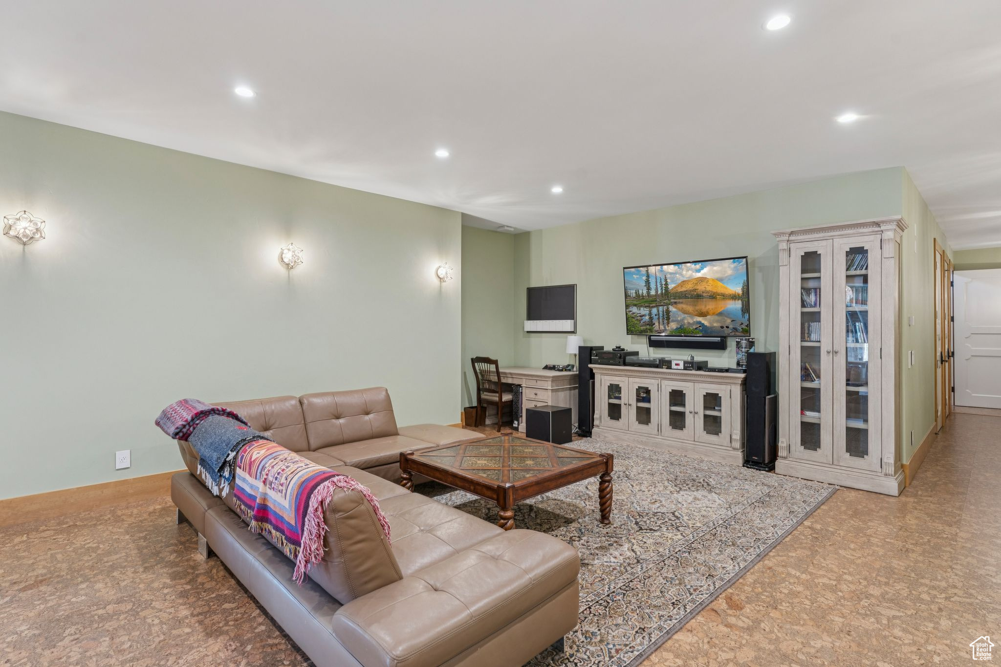 6336 E EVENING STAR DR